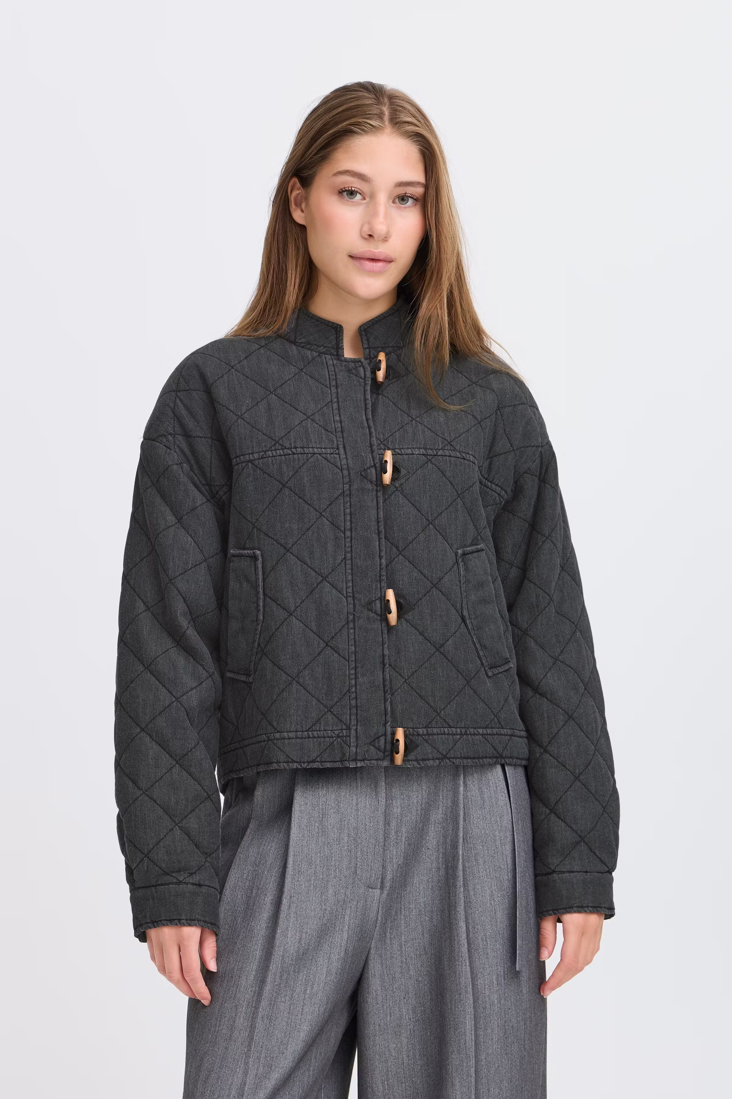 IHELOVERA Yttertøy LOOKBOOK FRONT 20124525-900000730