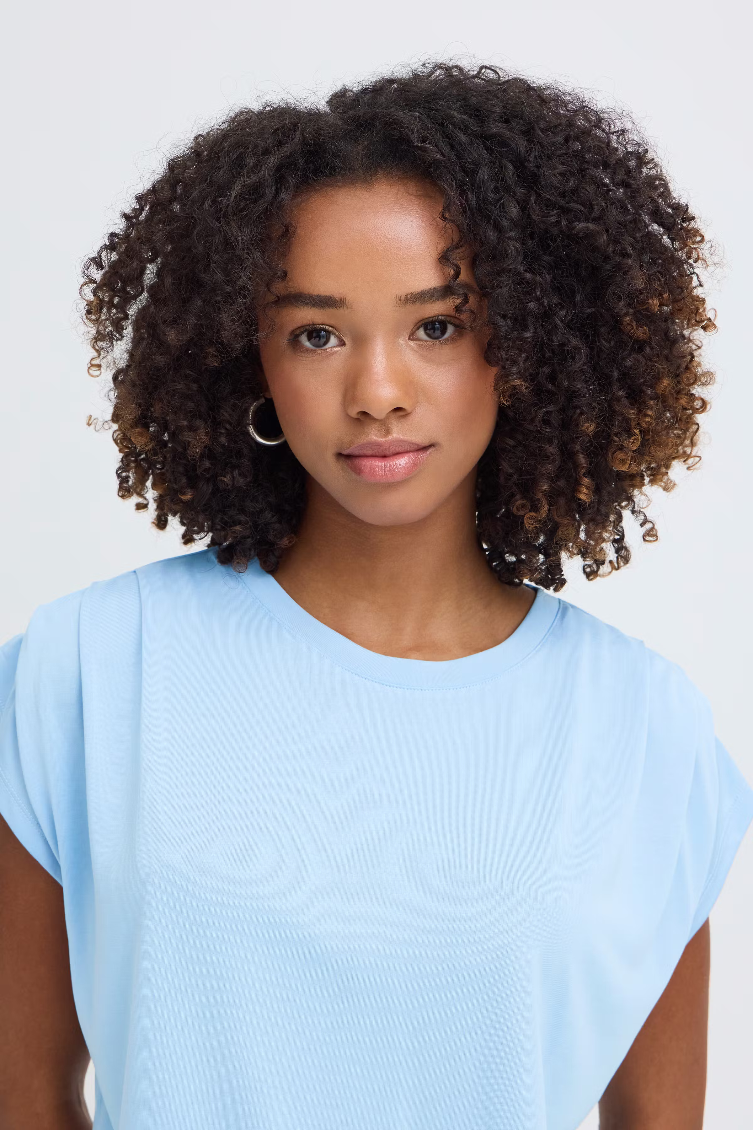 IHLISKEN Top LOOKBOOK DETAIL 20114138-144214