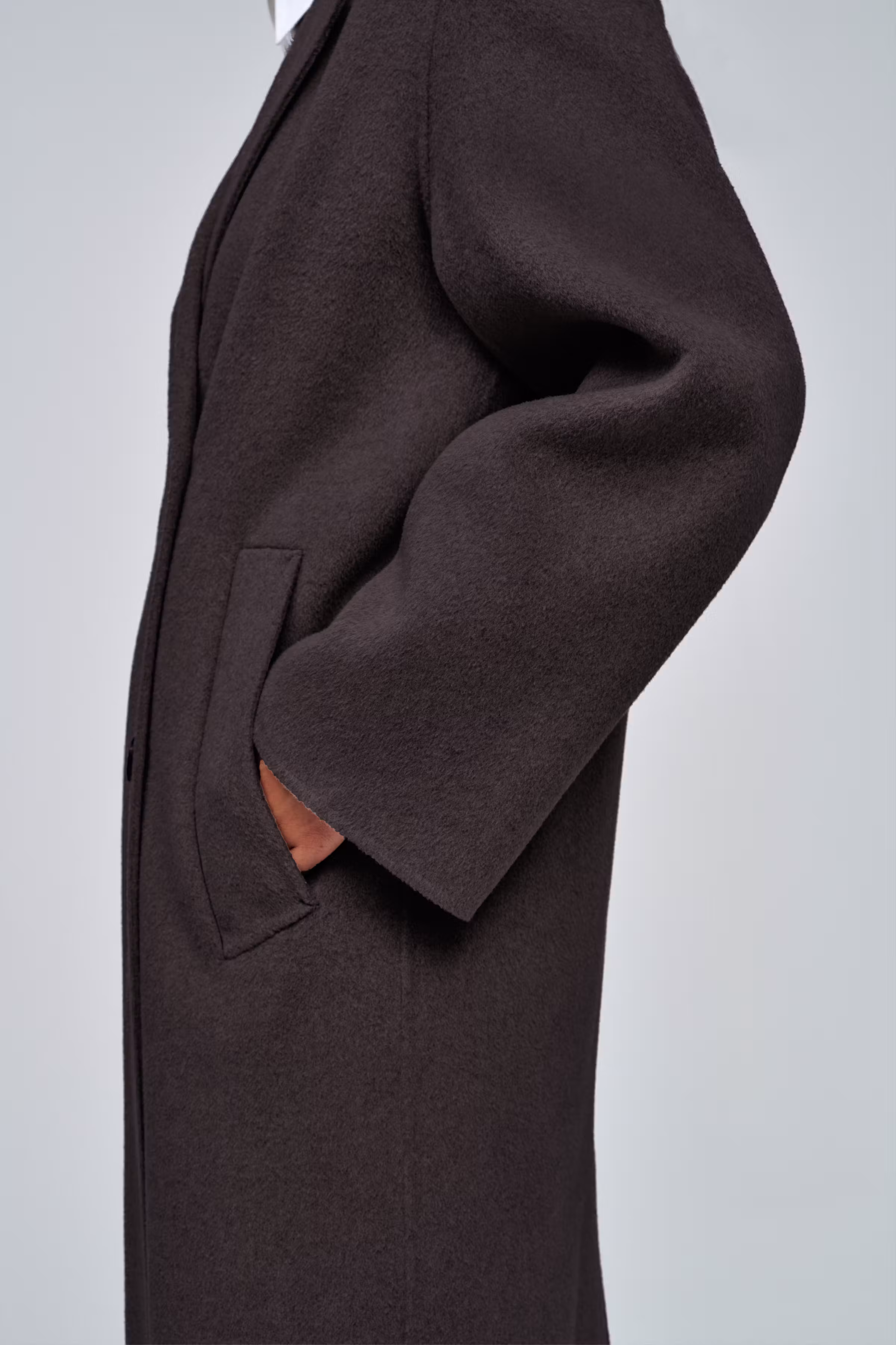 IOClara Coat LOOKBOOK FRONT 30600092-GY938