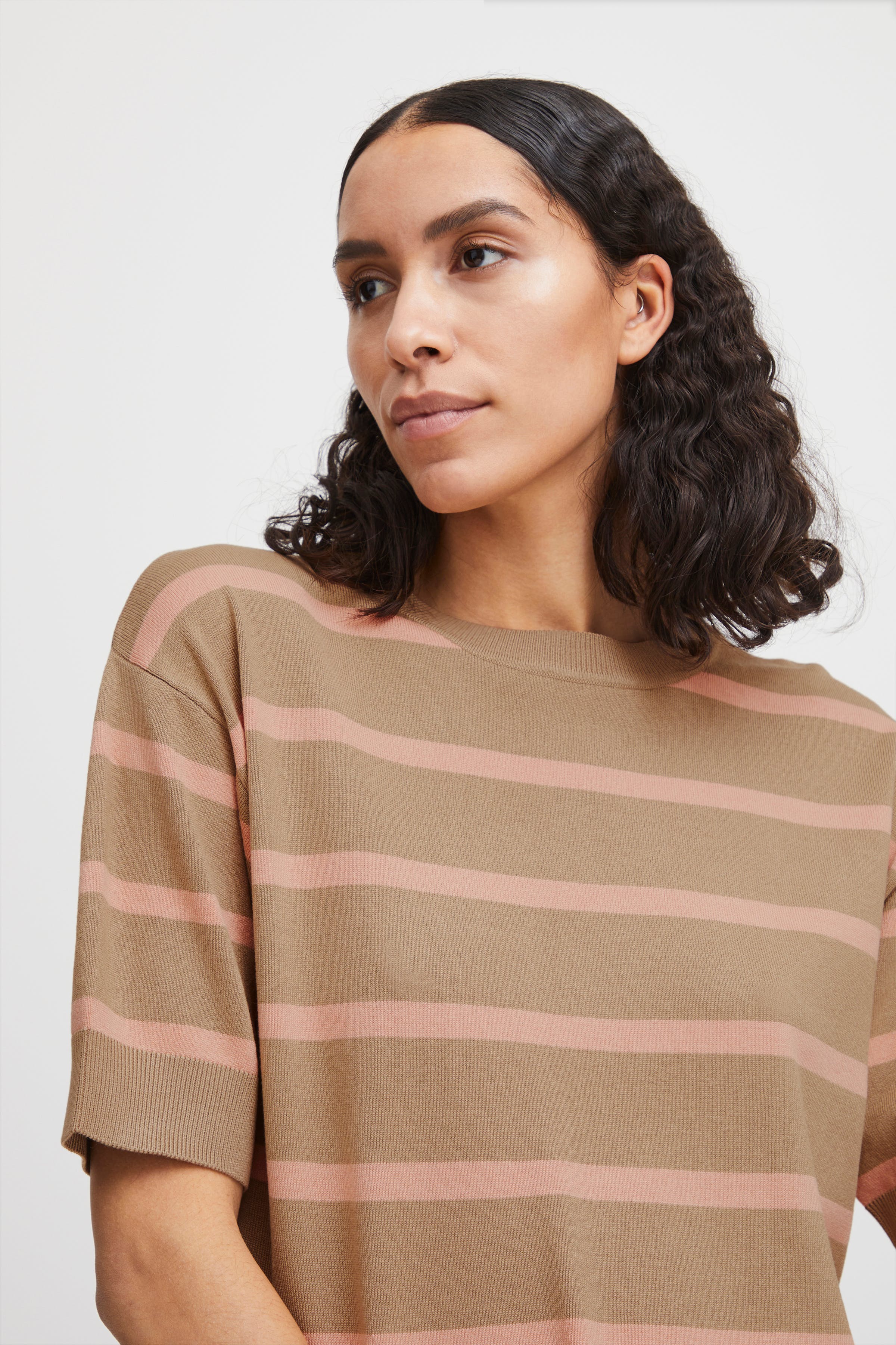 BYMMORLA Pullover LOOKBOOK DETAIL 20814397-202673