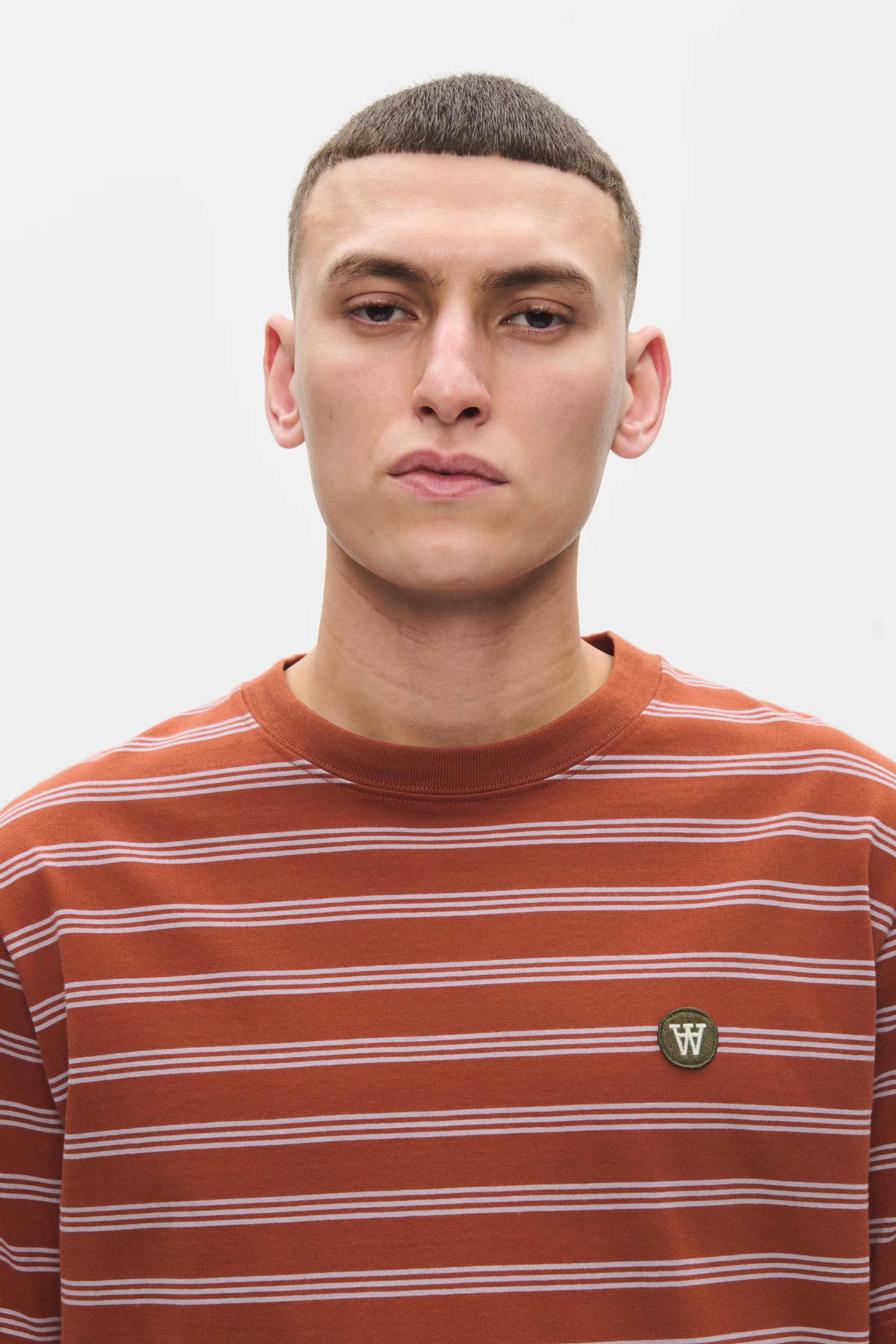 WWEaston T-shirt LOOKBOOK DETAIL 30252104-304904