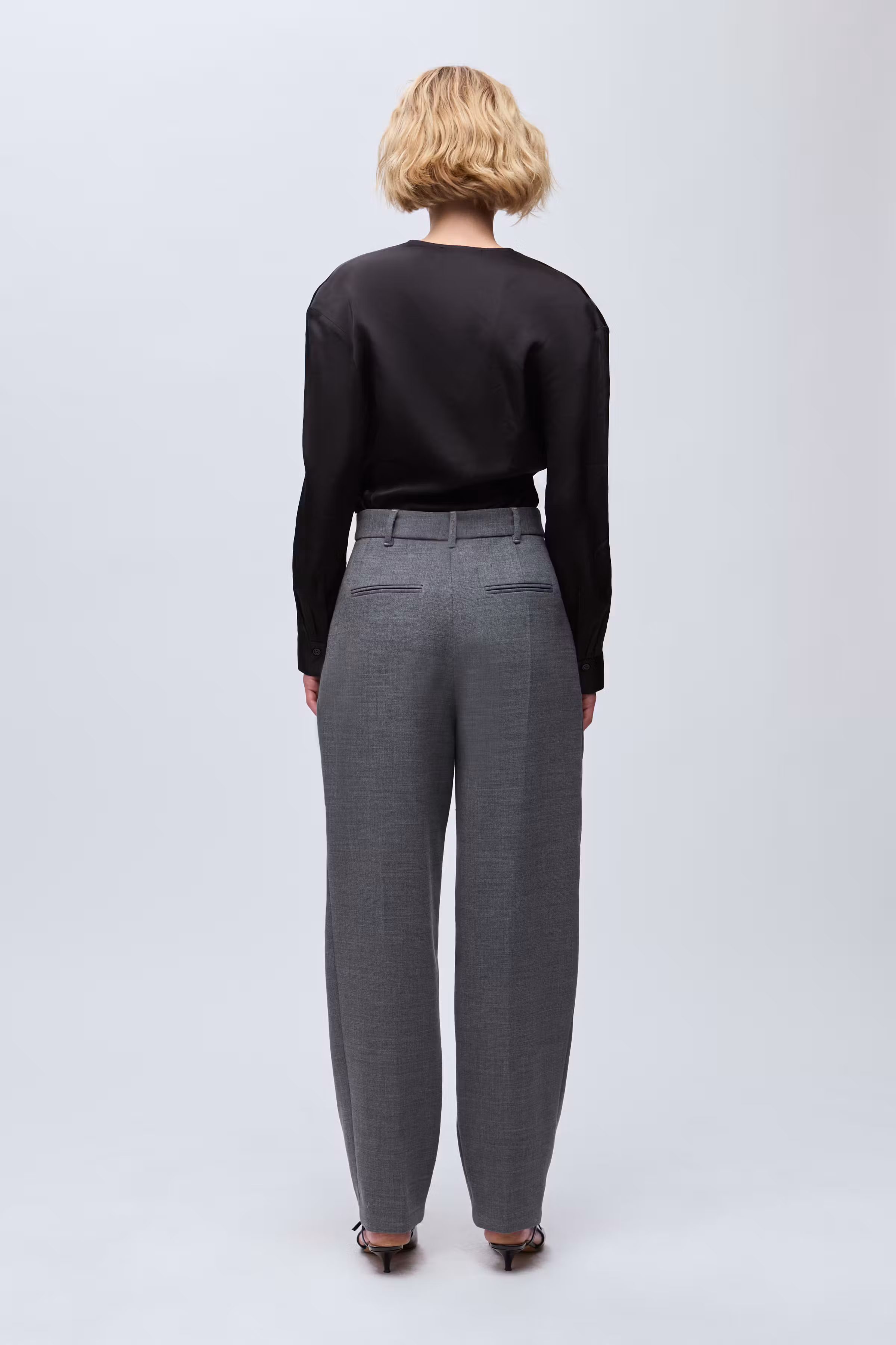 IOPadrona Trousers LOOKBOOK BACK 30600056-GY942