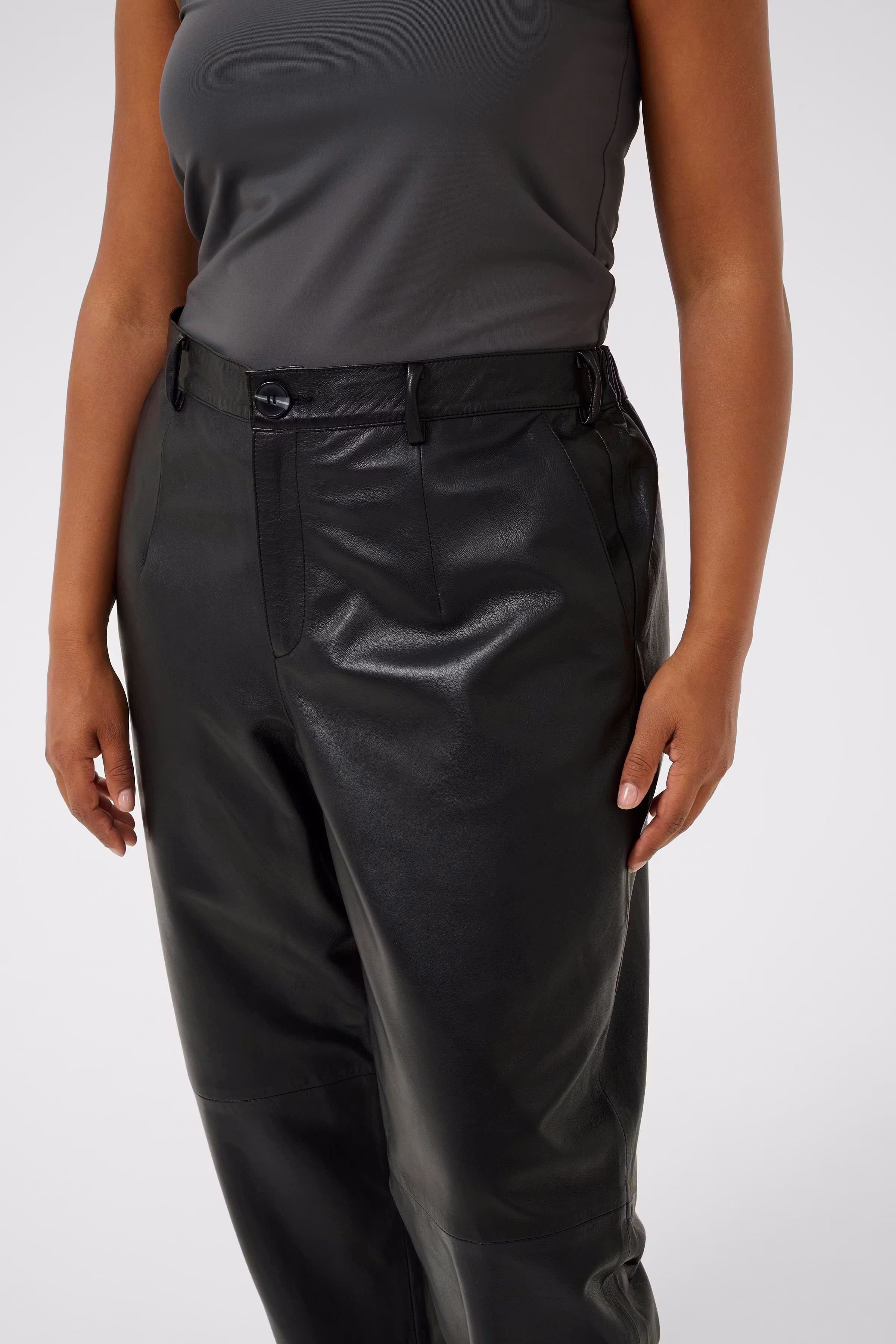 KCtera Trousers LOOKBOOK DETAIL 10583696-100121