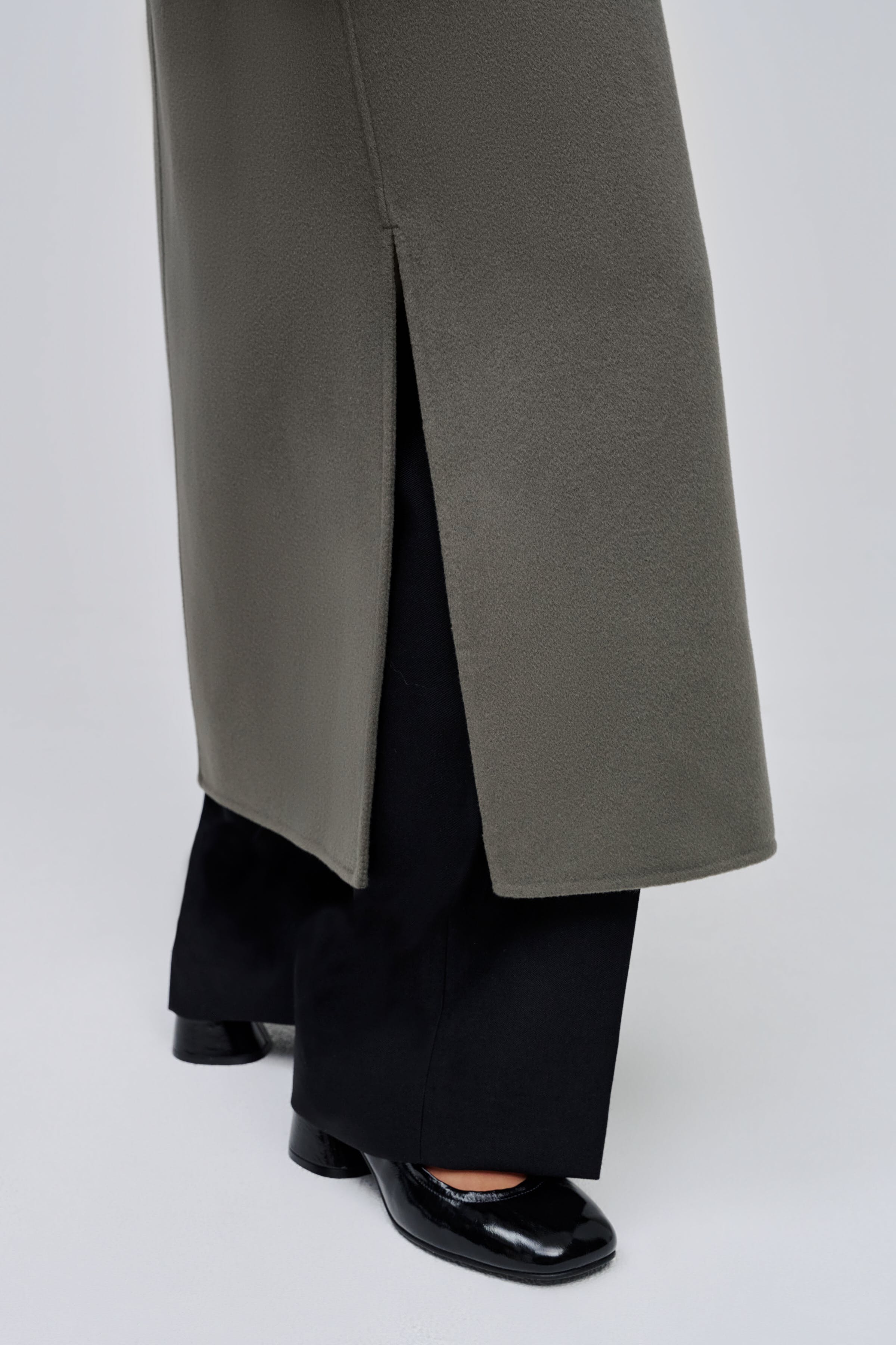 IOCelia Sue Coat LOOKBOOK FRONT 30600090-GY931