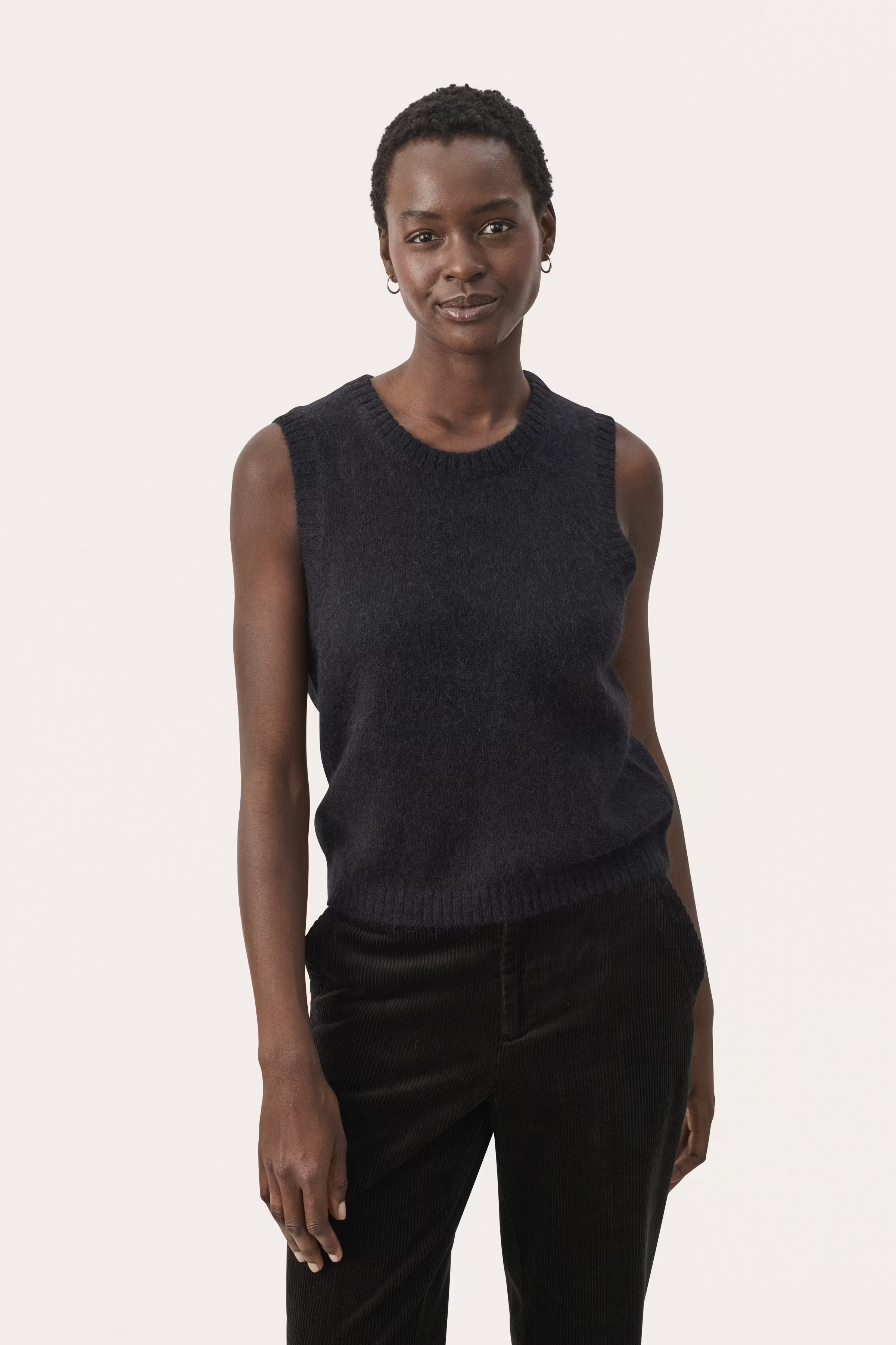 KatalinaPW Mouwloos vest LOOKBOOK FRONT 30306346-194008