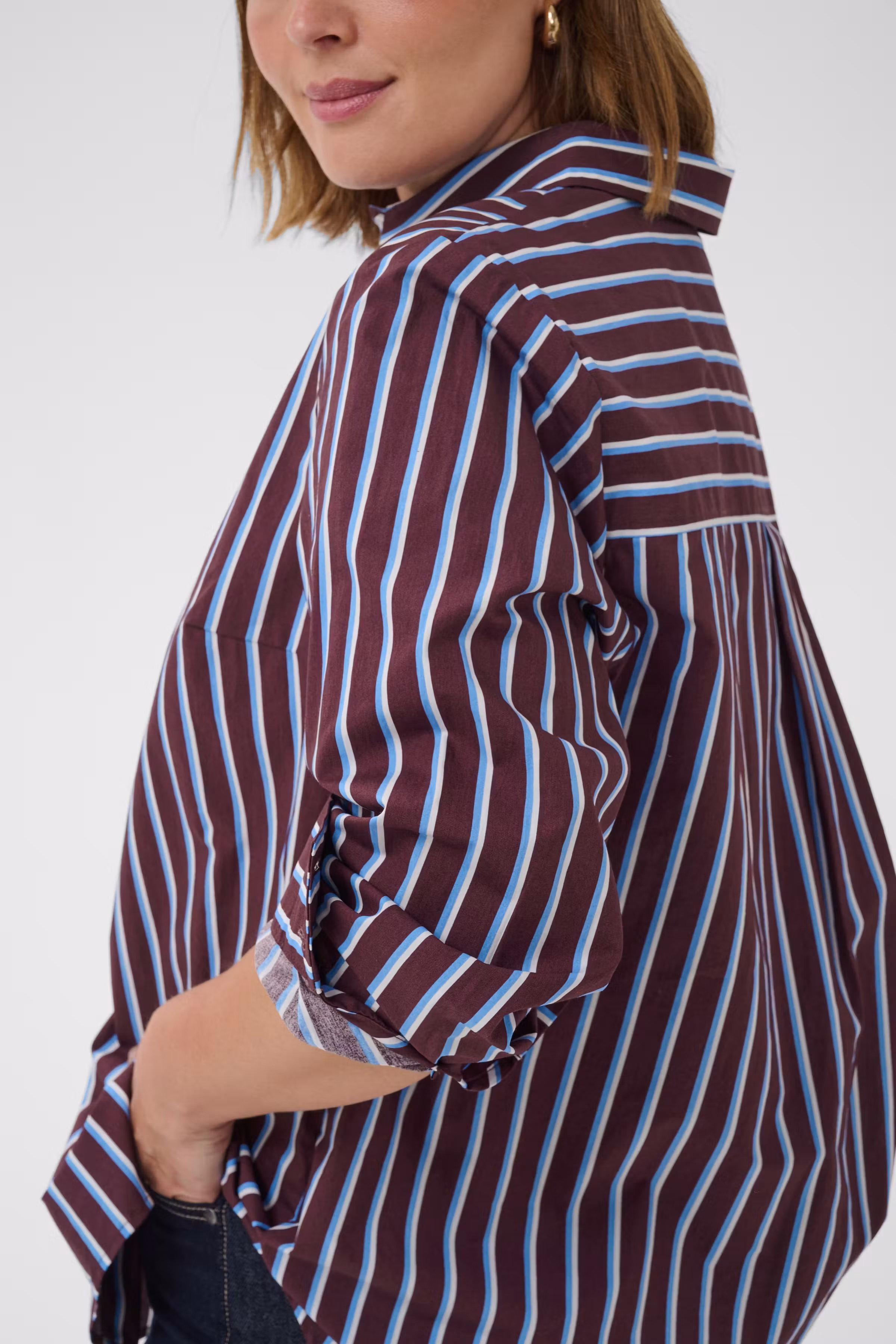 KCsavina Shirt LOOKBOOK DETAIL 10584400-109921