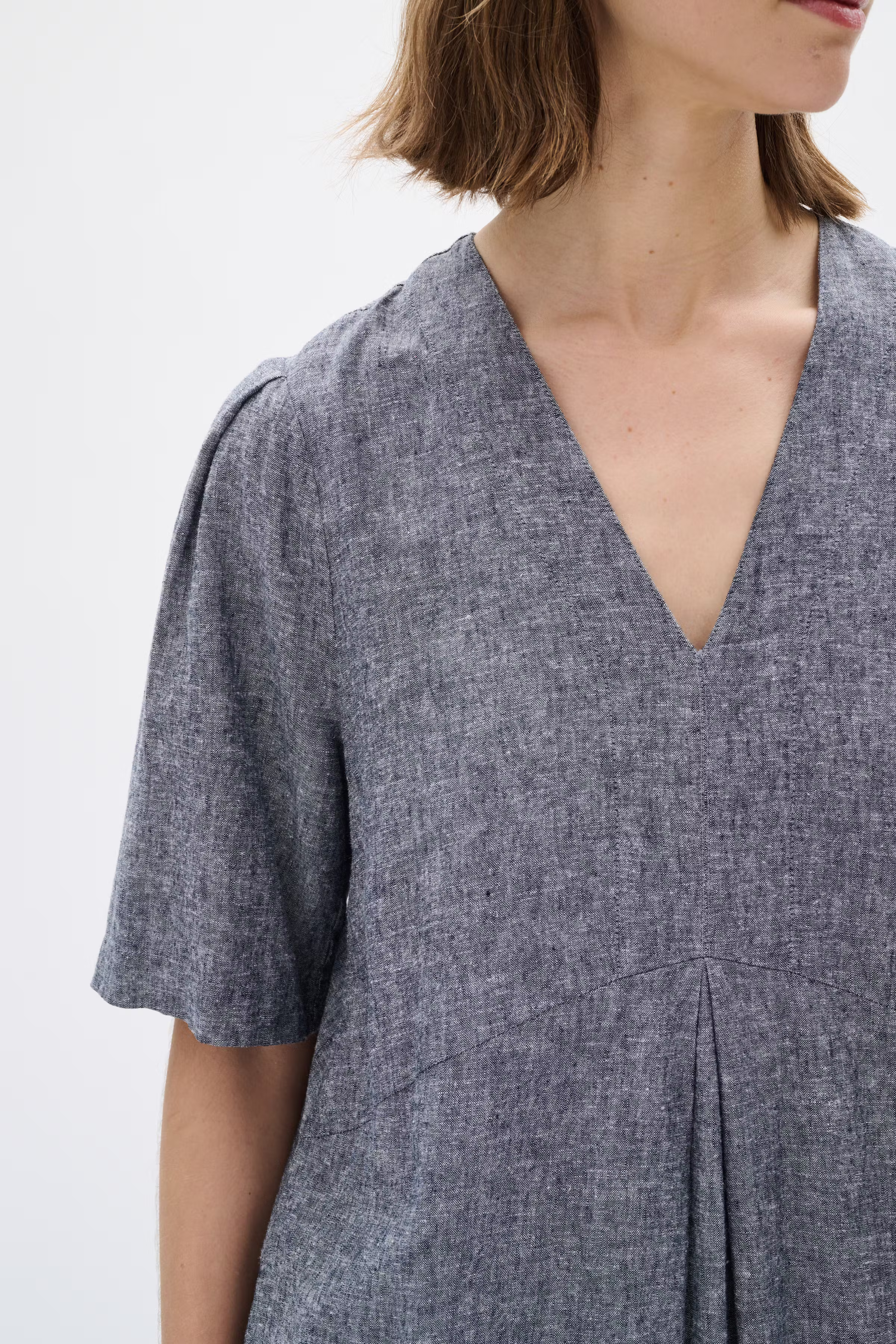 RimoneIW Leinen Kleid LOOKBOOK DETAIL 30110365-302004