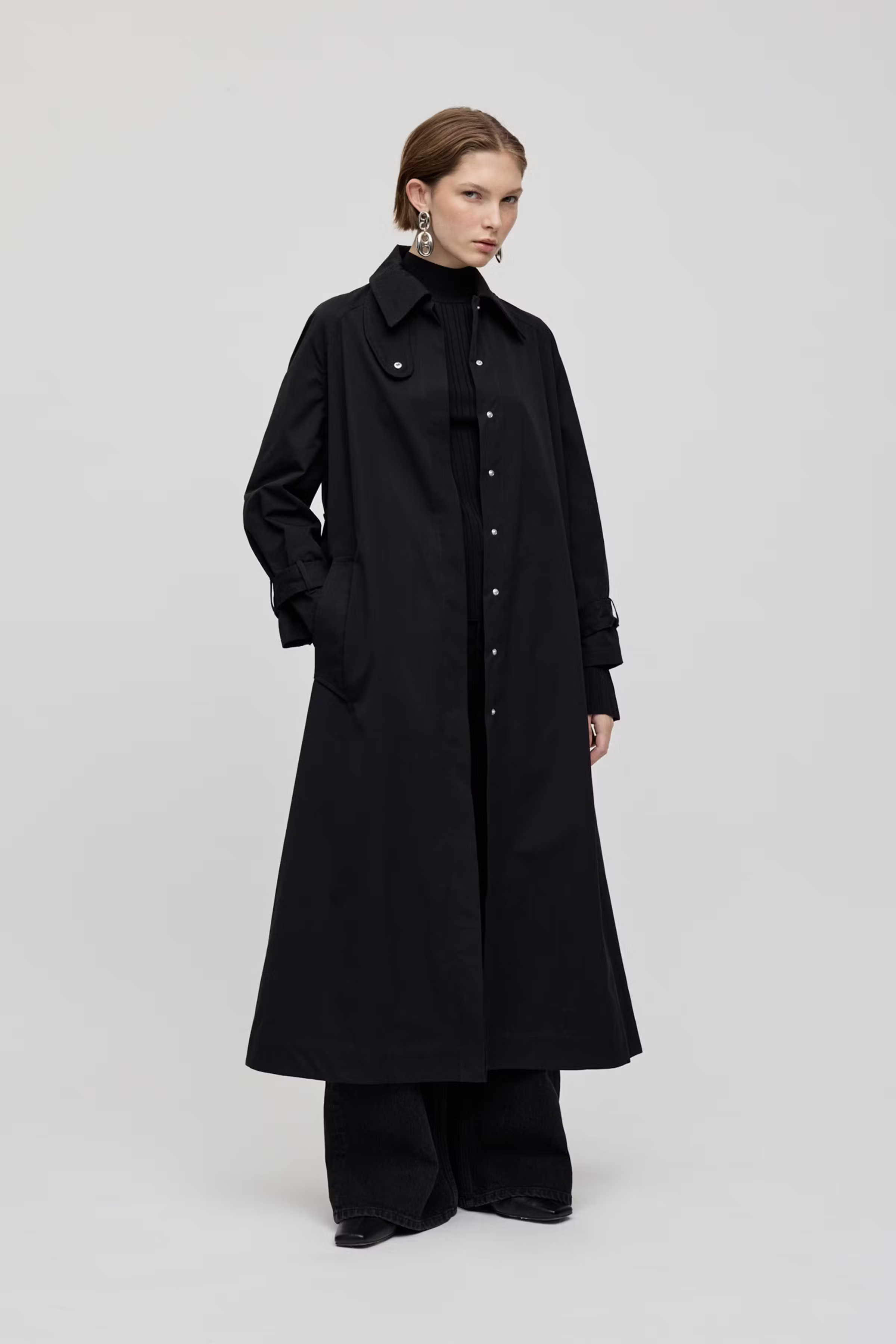 CLEMENTINE Coat LOOKBOOK FRONT 30699148-BK999