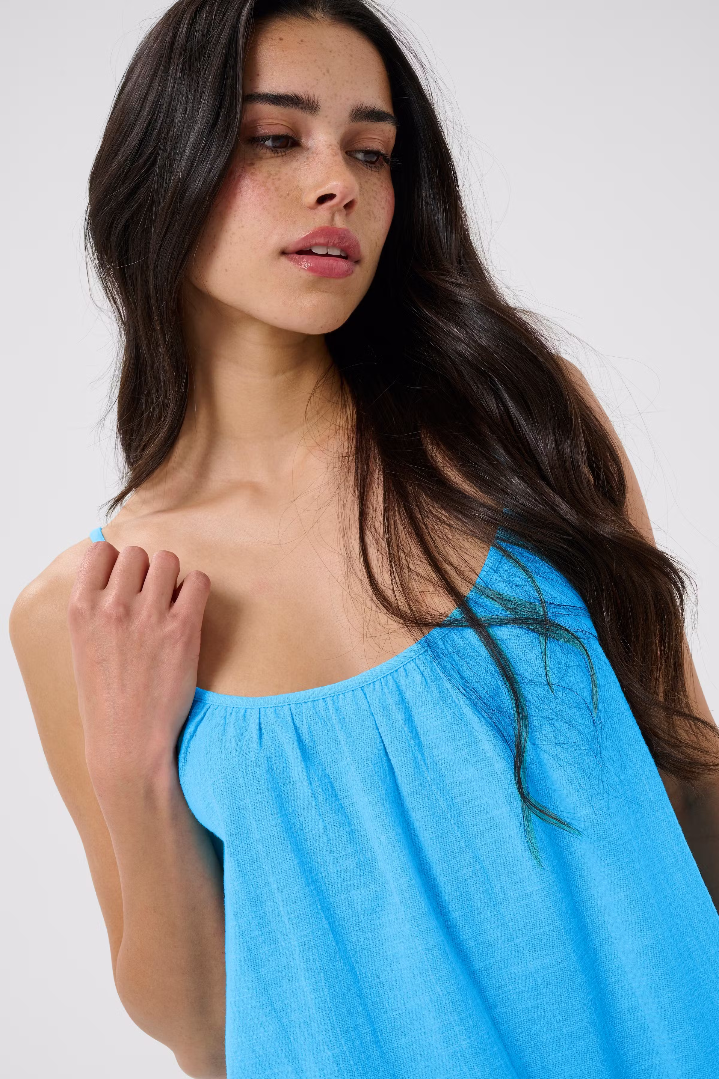 KApauline Kjole LOOKBOOK DETAIL 10511723-164530