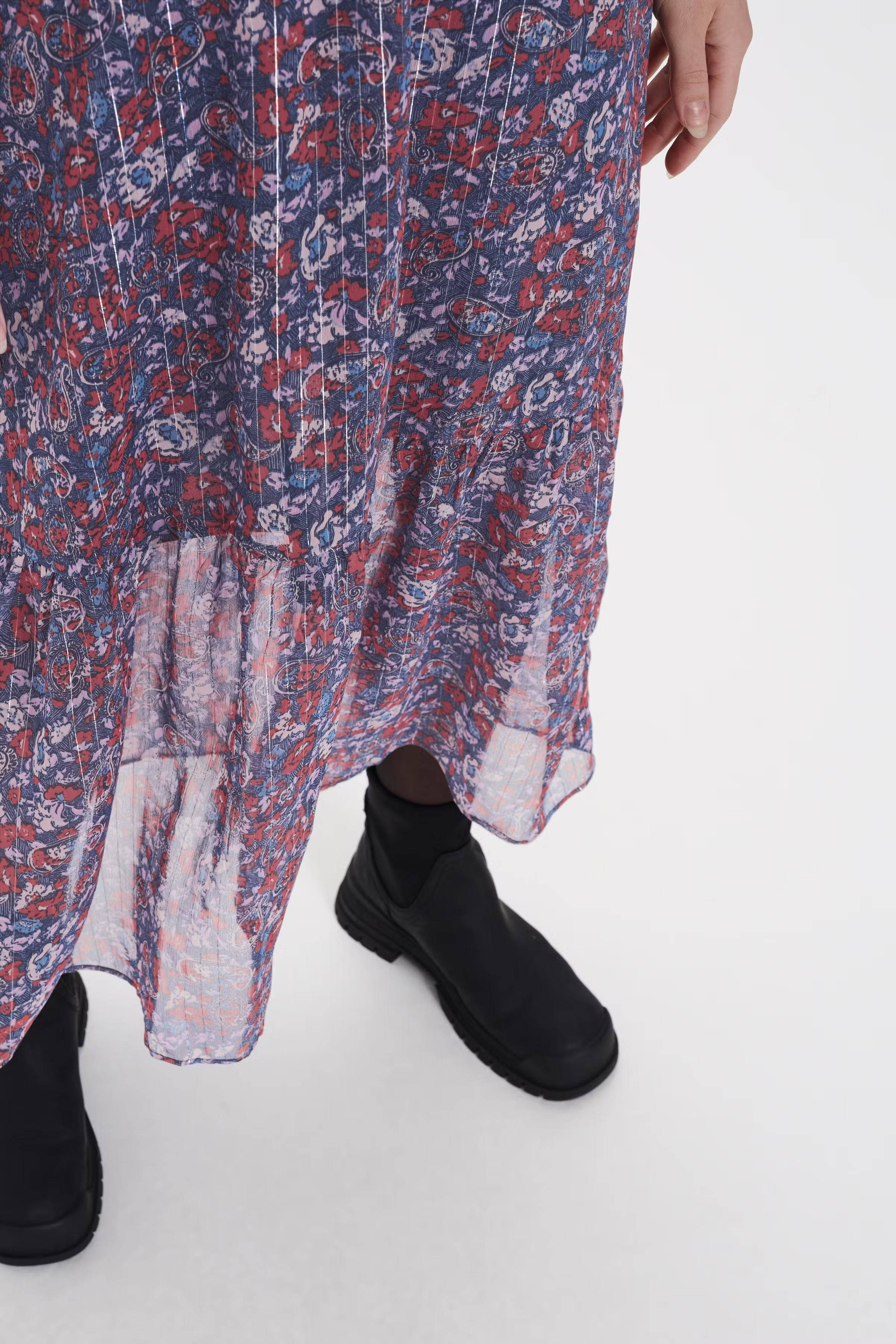 JantiSZ Skirt

 LOOKBOOK DETAIL 30512094-600383