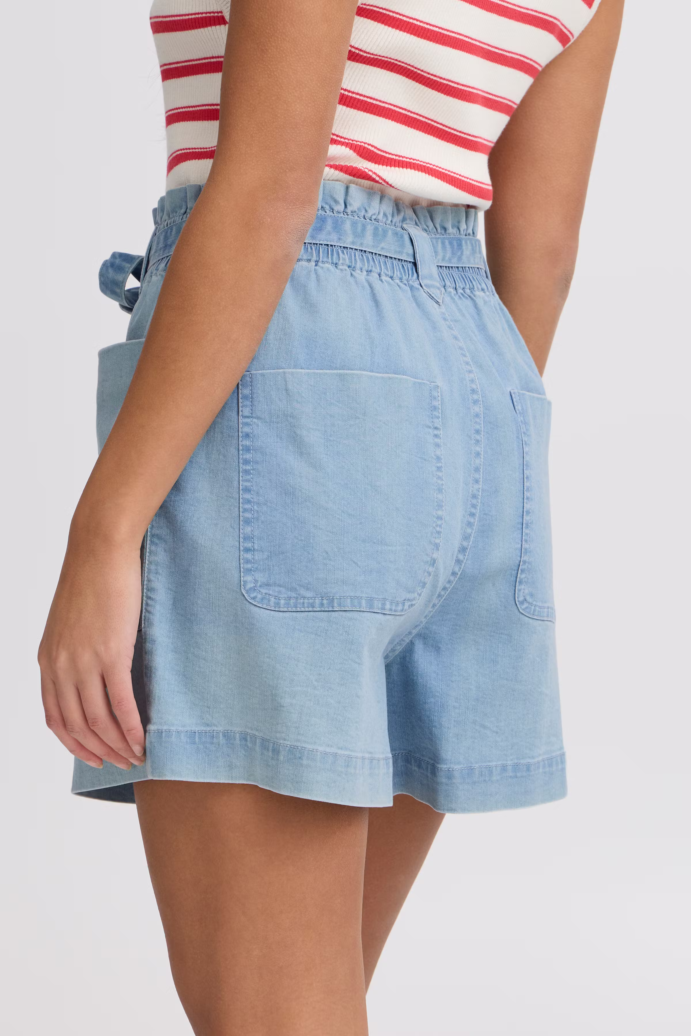 IRTRICA Shorts LOOKBOOK DETAIL 20122996-204093