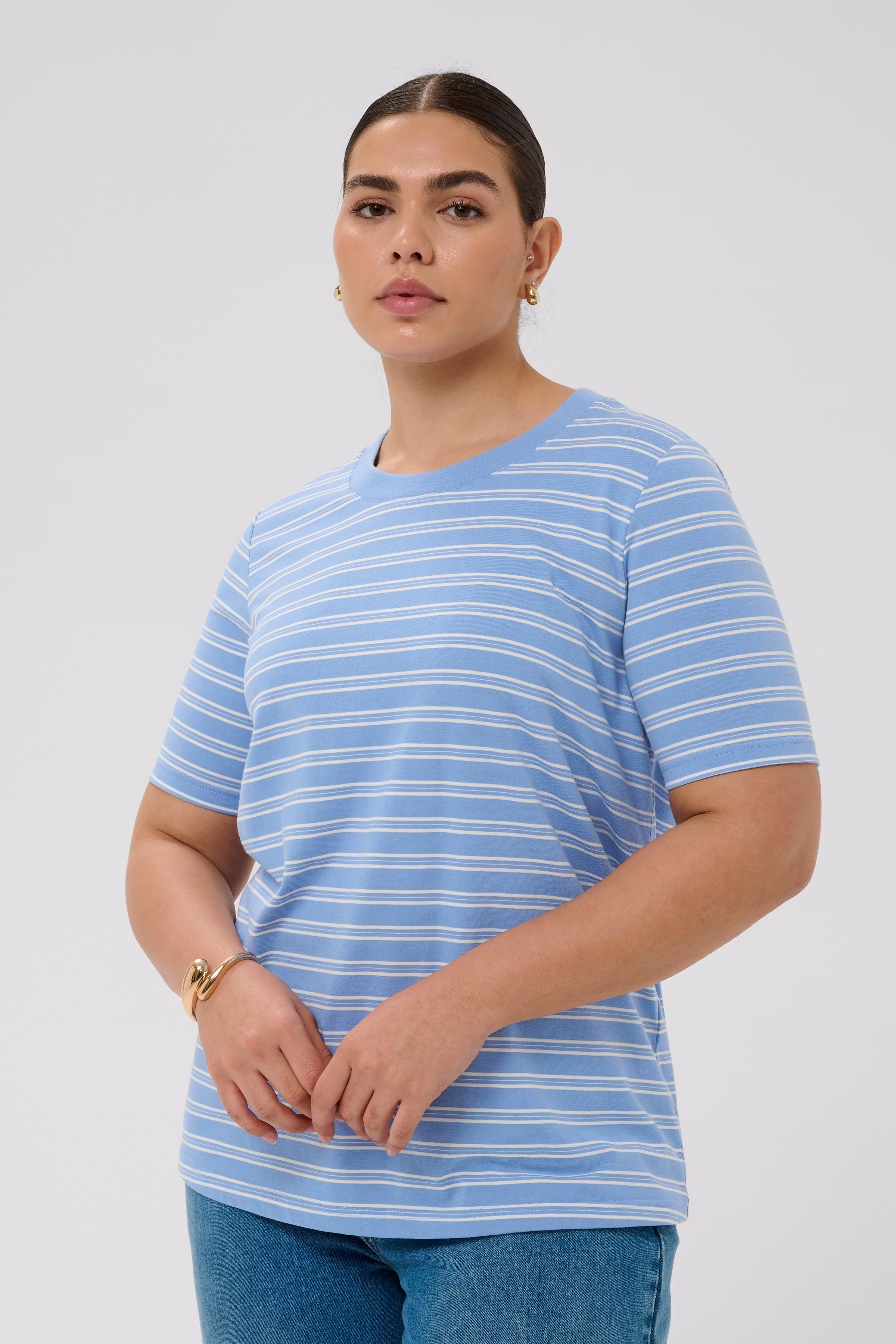 KCjilla T-shirt LOOKBOOK FRONT 10584487-1000106