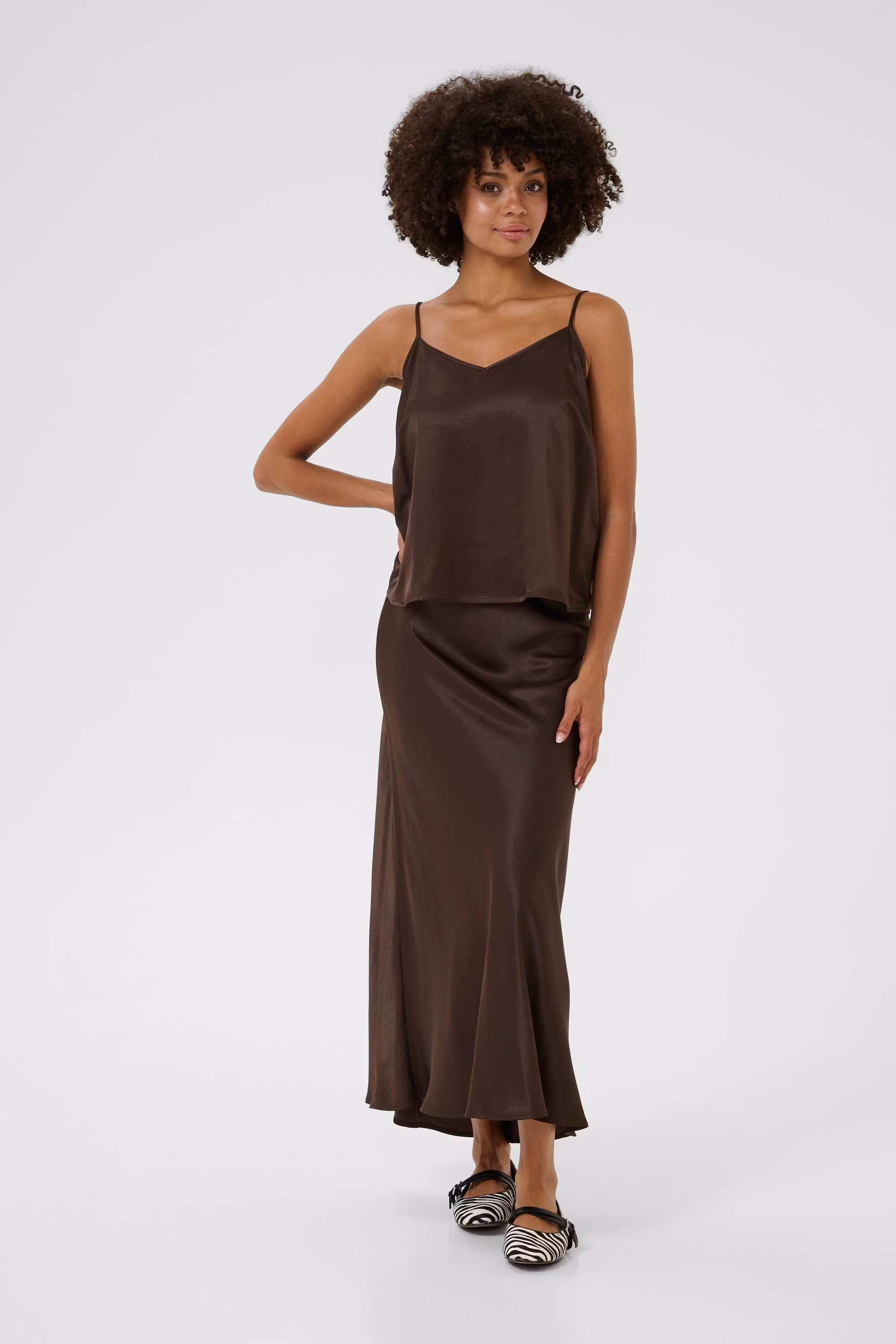 CUmollie Satin skirt LOOKBOOK FRONT 50112294-190915