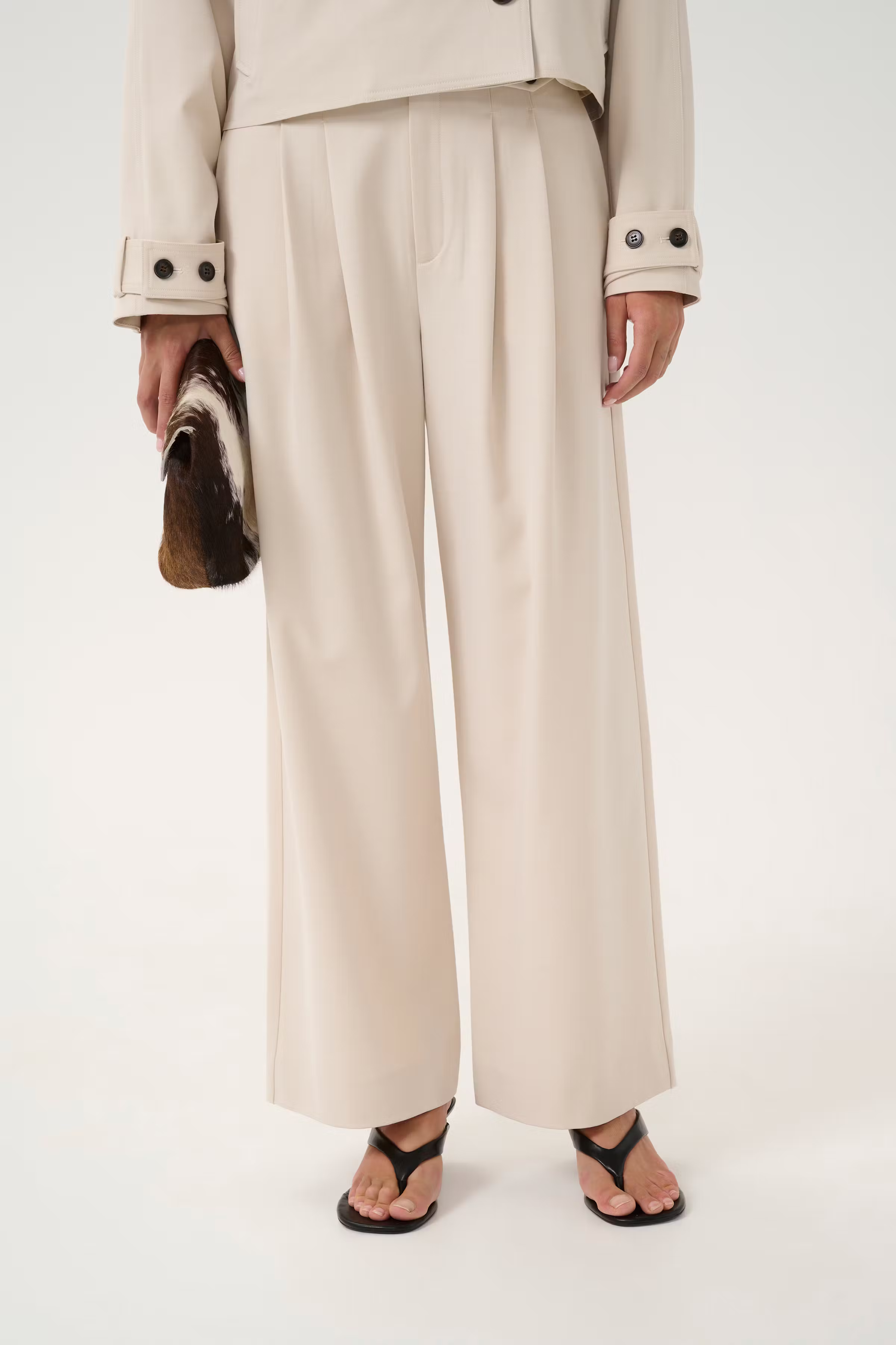 GZedina Trousers LOOKBOOK FRONT 10910011-130404