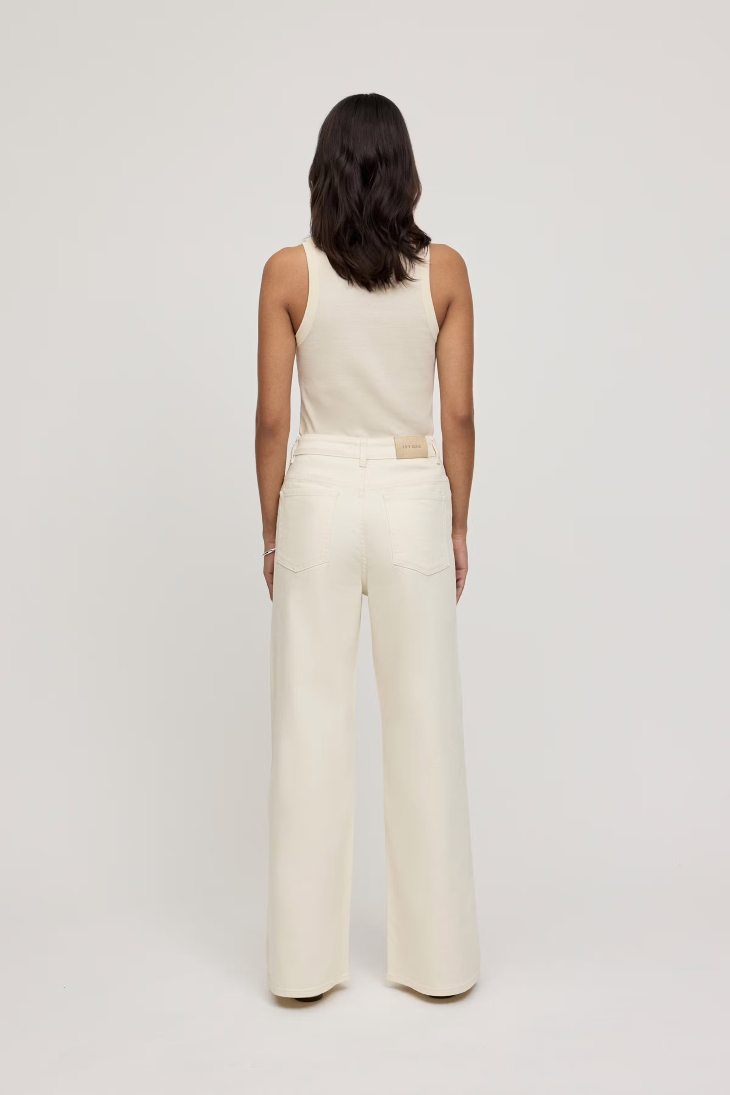 Prijanka Jeans LOOKBOOK BACK 30600621-WH011