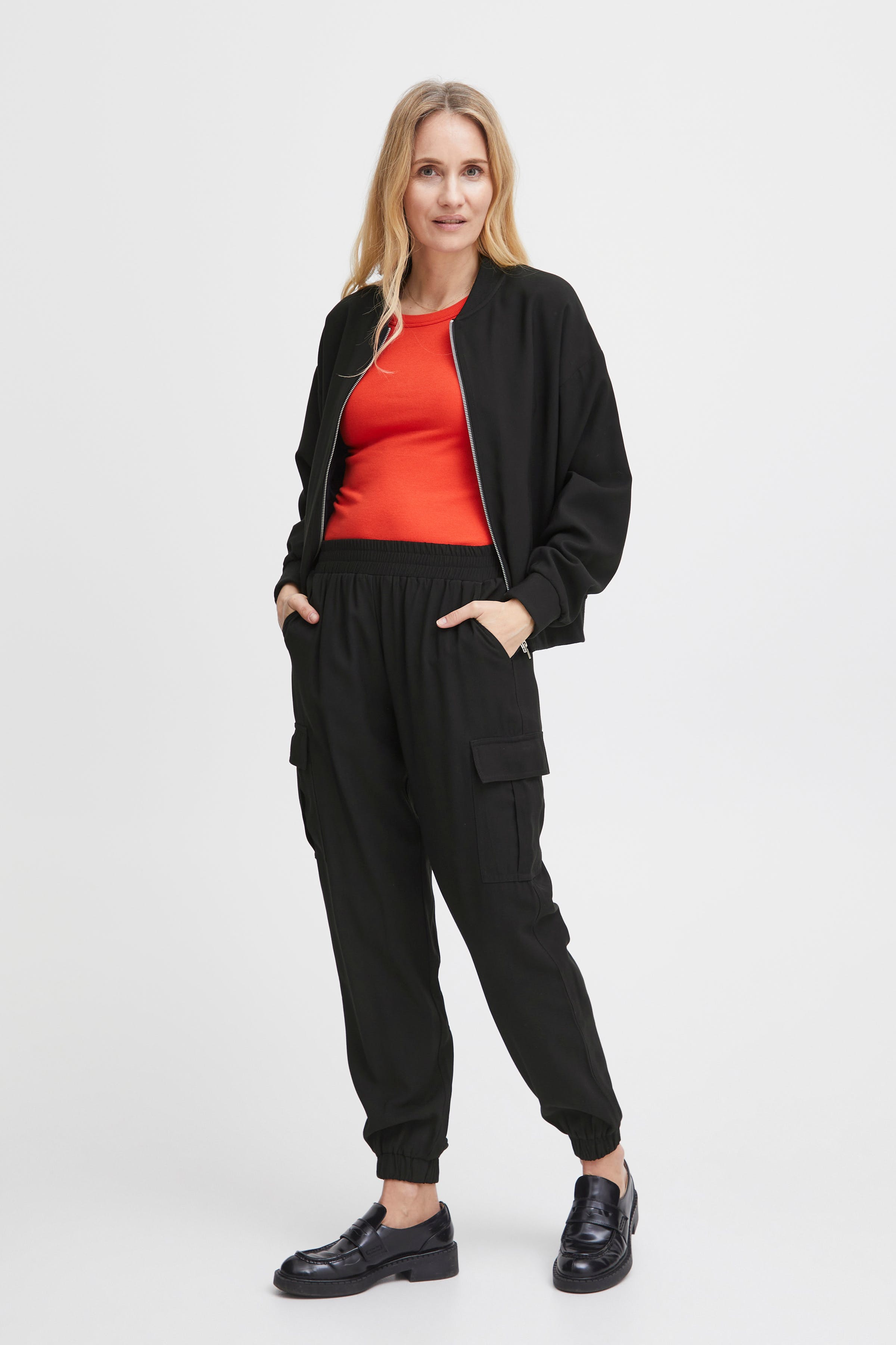 FRKRISTA Hose LOOKBOOK FRONT 20612622-200113