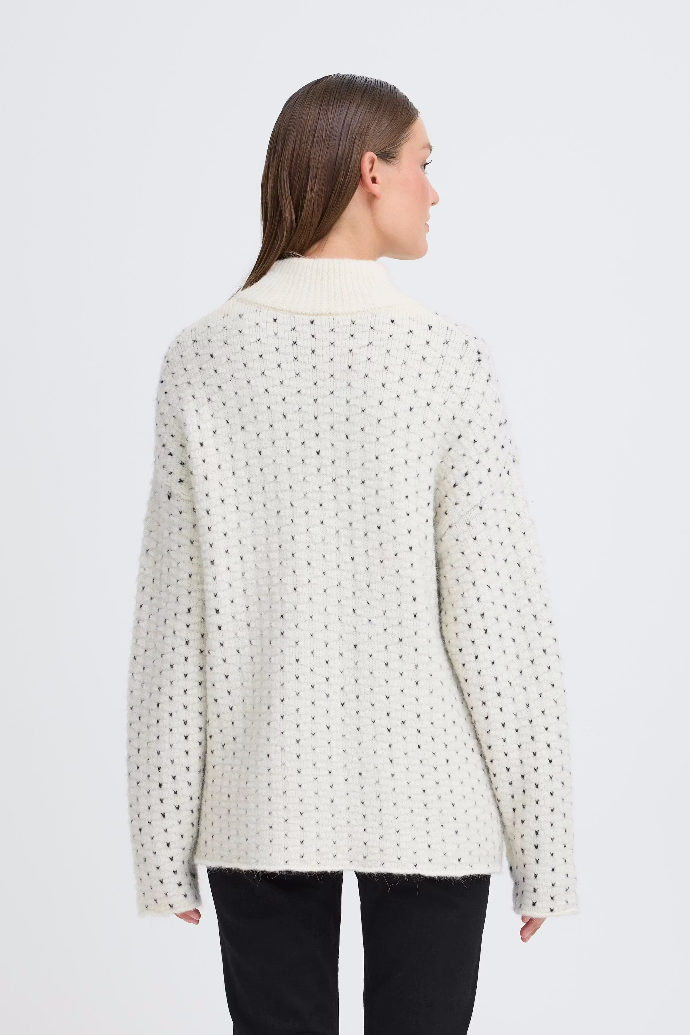 IHKAMARA Pullover LOOKBOOK BACK 20124488-900005047