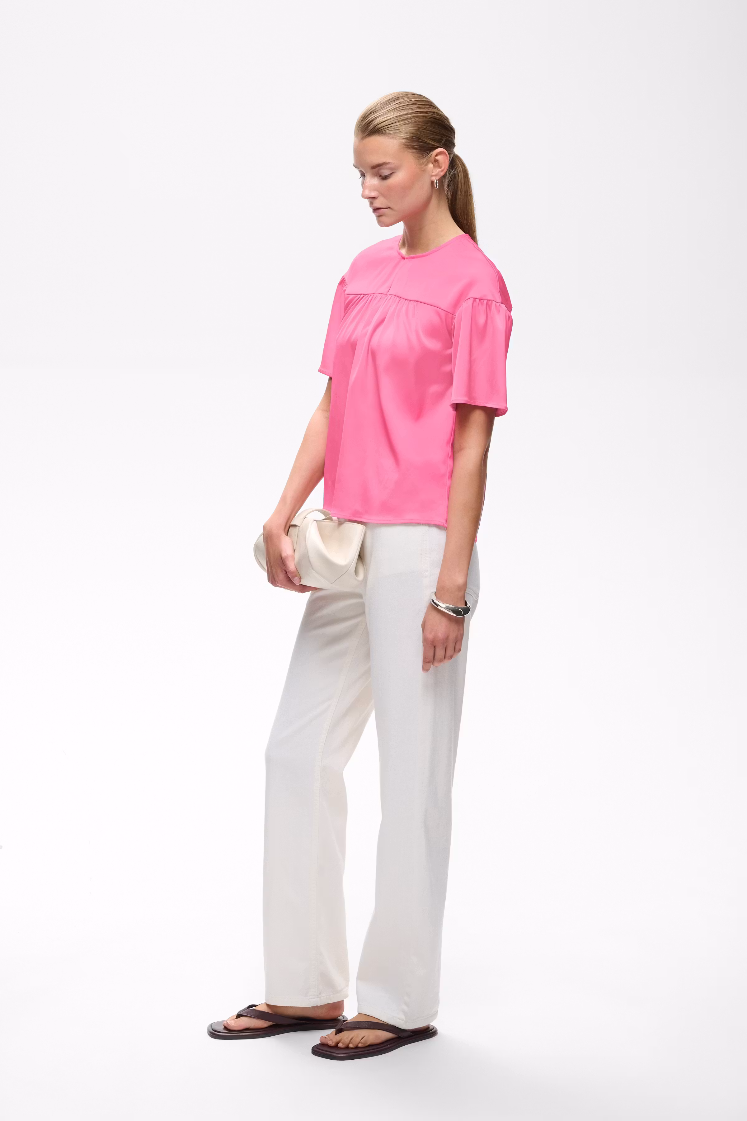 LAKEIW Top LOOKBOOK FRONT 30112366-162124
