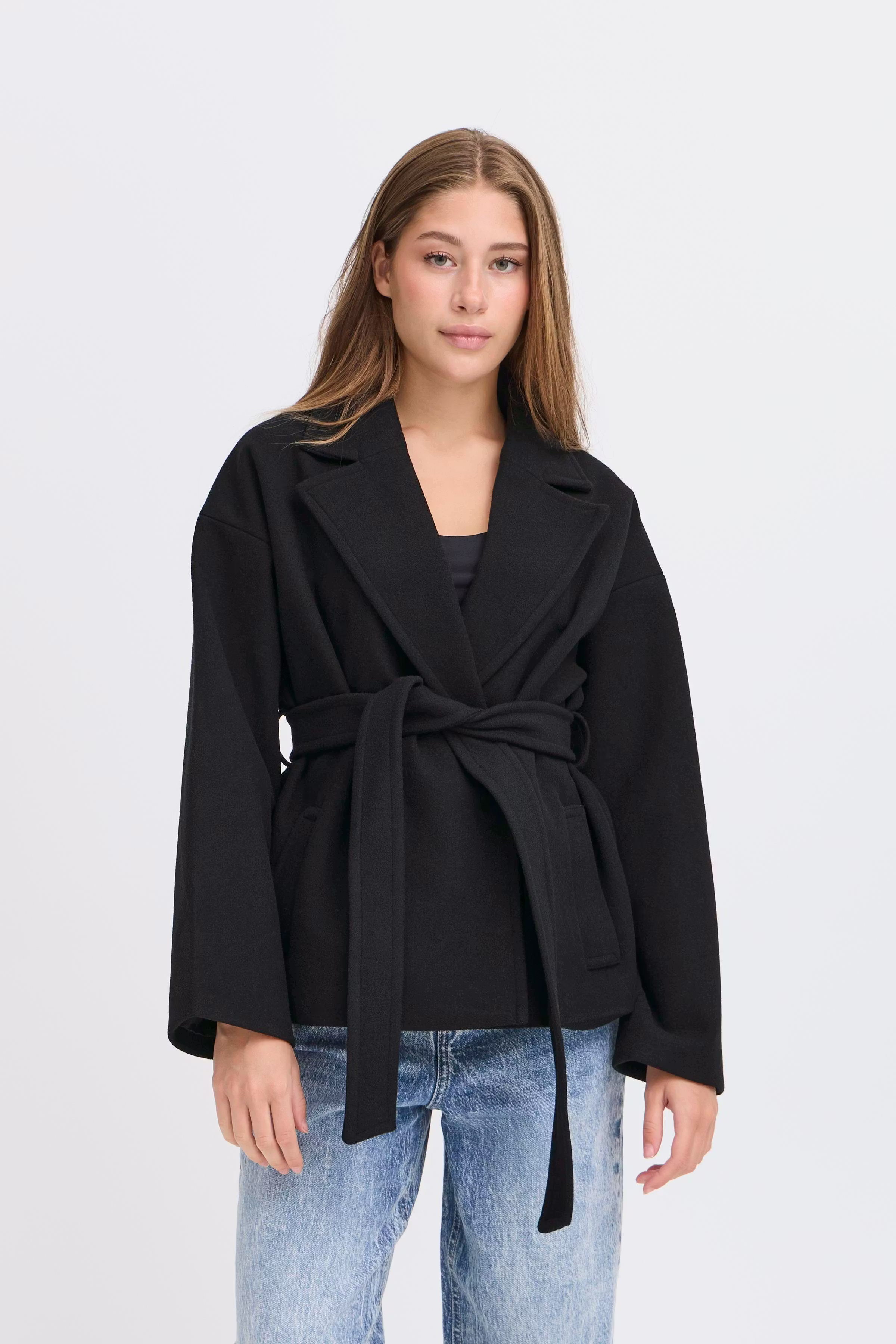 IHJANNET Yttertøy LOOKBOOK FRONT 20123146-194008