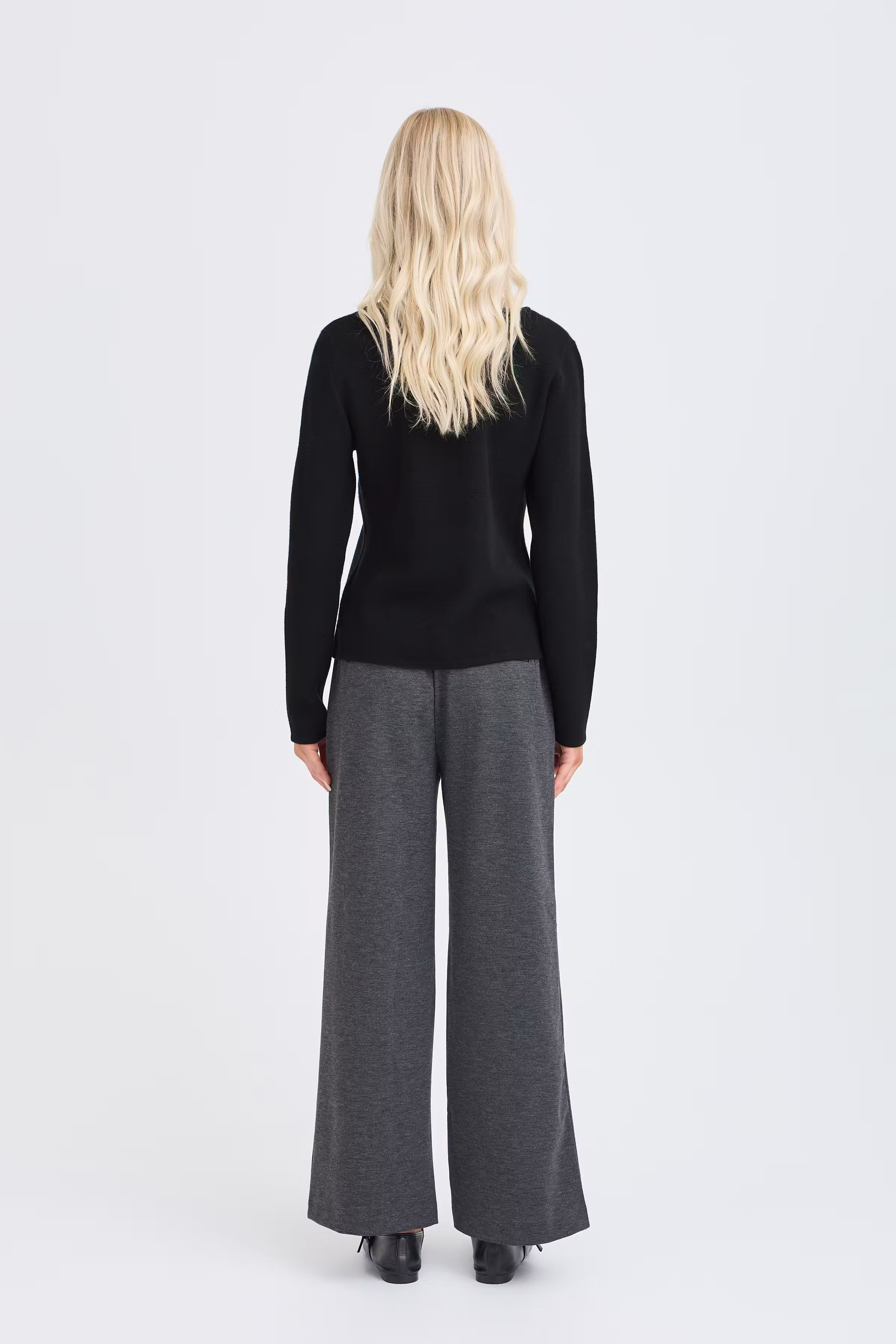 BYOTARI Cardigan LOOKBOOK BACK 20819486-194008