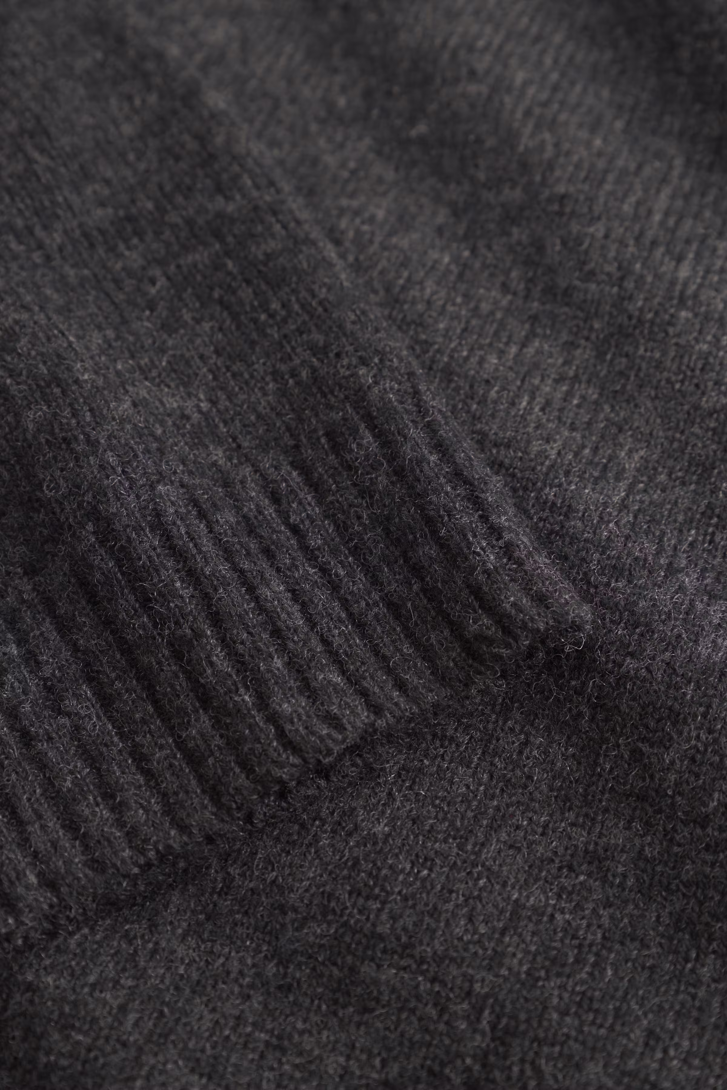 WWTay Lambswool Pullover PACK DETAIL 30251382-193911