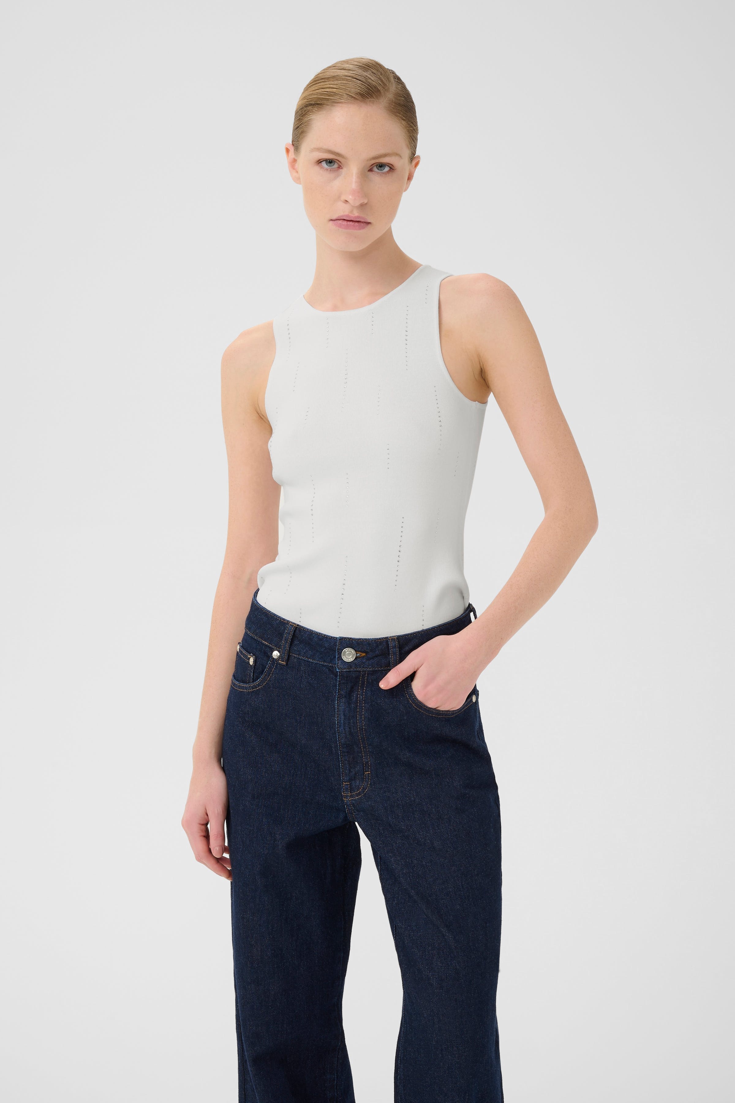 GZsaya Top LOOKBOOK FRONT 10910781-110601