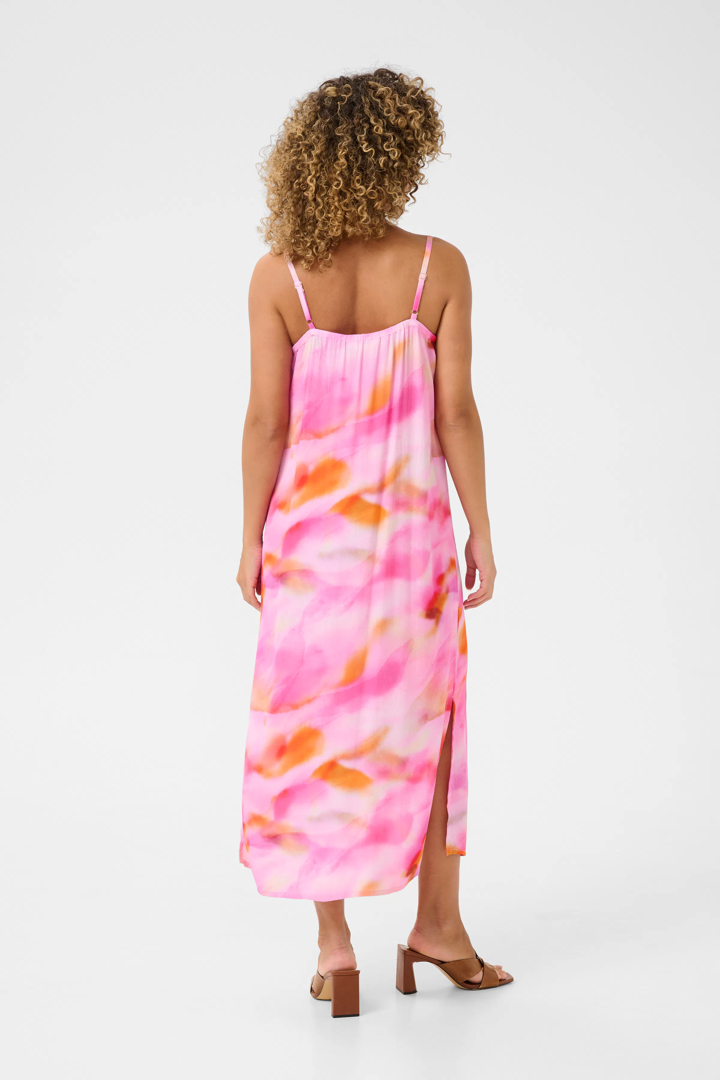 CRNana Dress LOOKBOOK BACK 10613609-107563