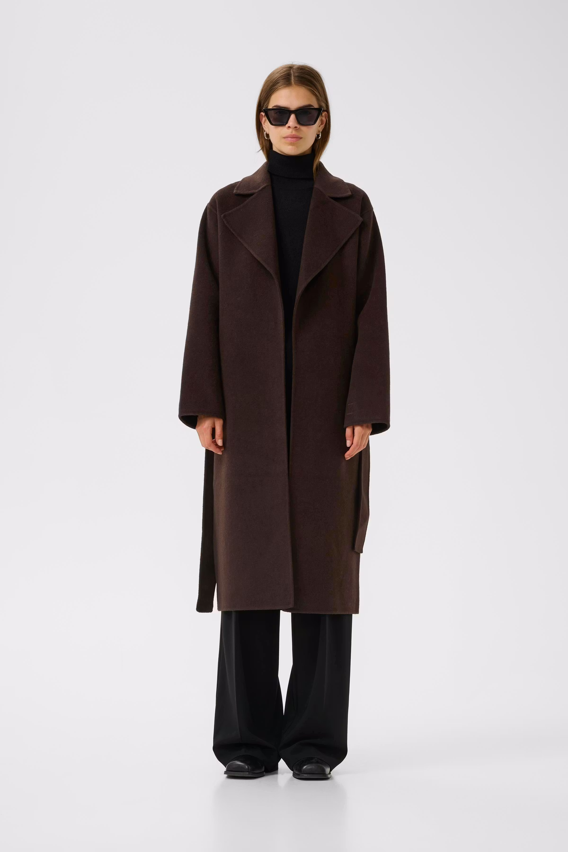 LiuroIW Kåpe LOOKBOOK FRONT 30108921-191109