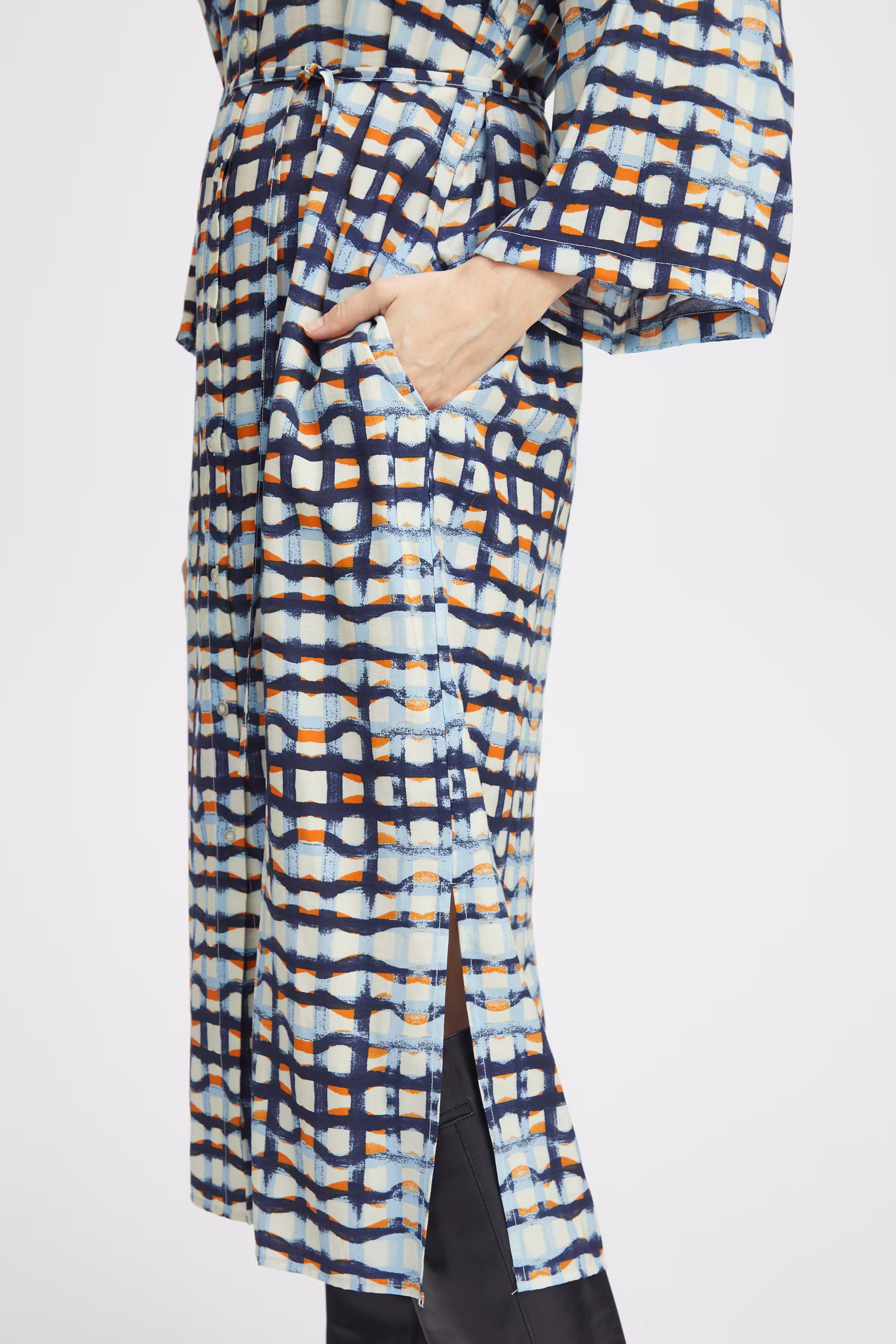 FRMISA Kjole LOOKBOOK DETAIL 20612435-202200