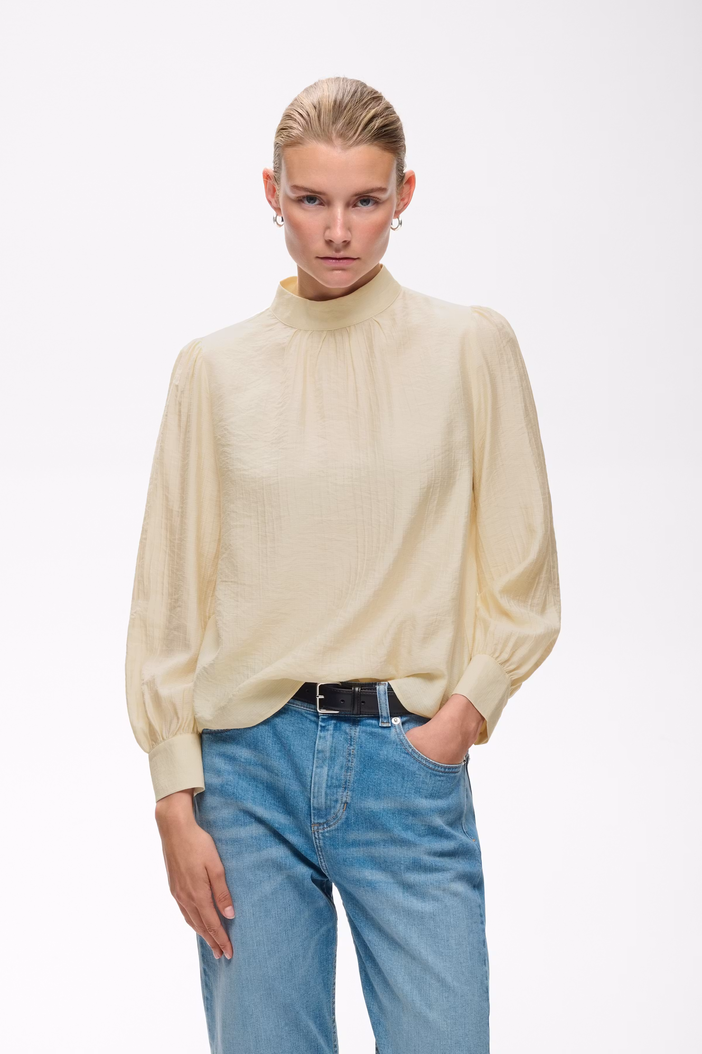 TrishjaIW Skjorte LOOKBOOK FRONT 30111345-120601