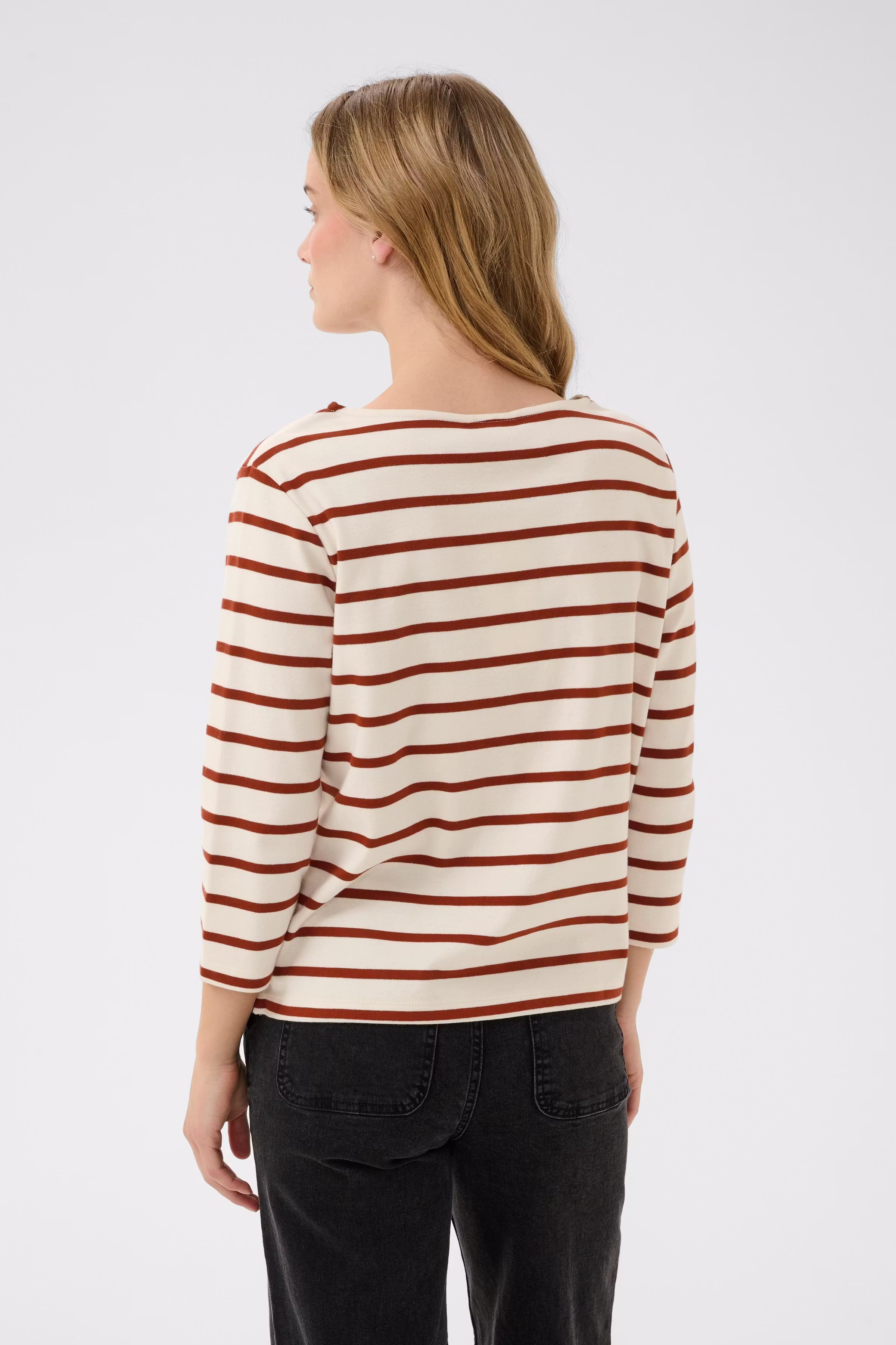 NelaPW T-shirt LOOKBOOK BACK 30309864-305146