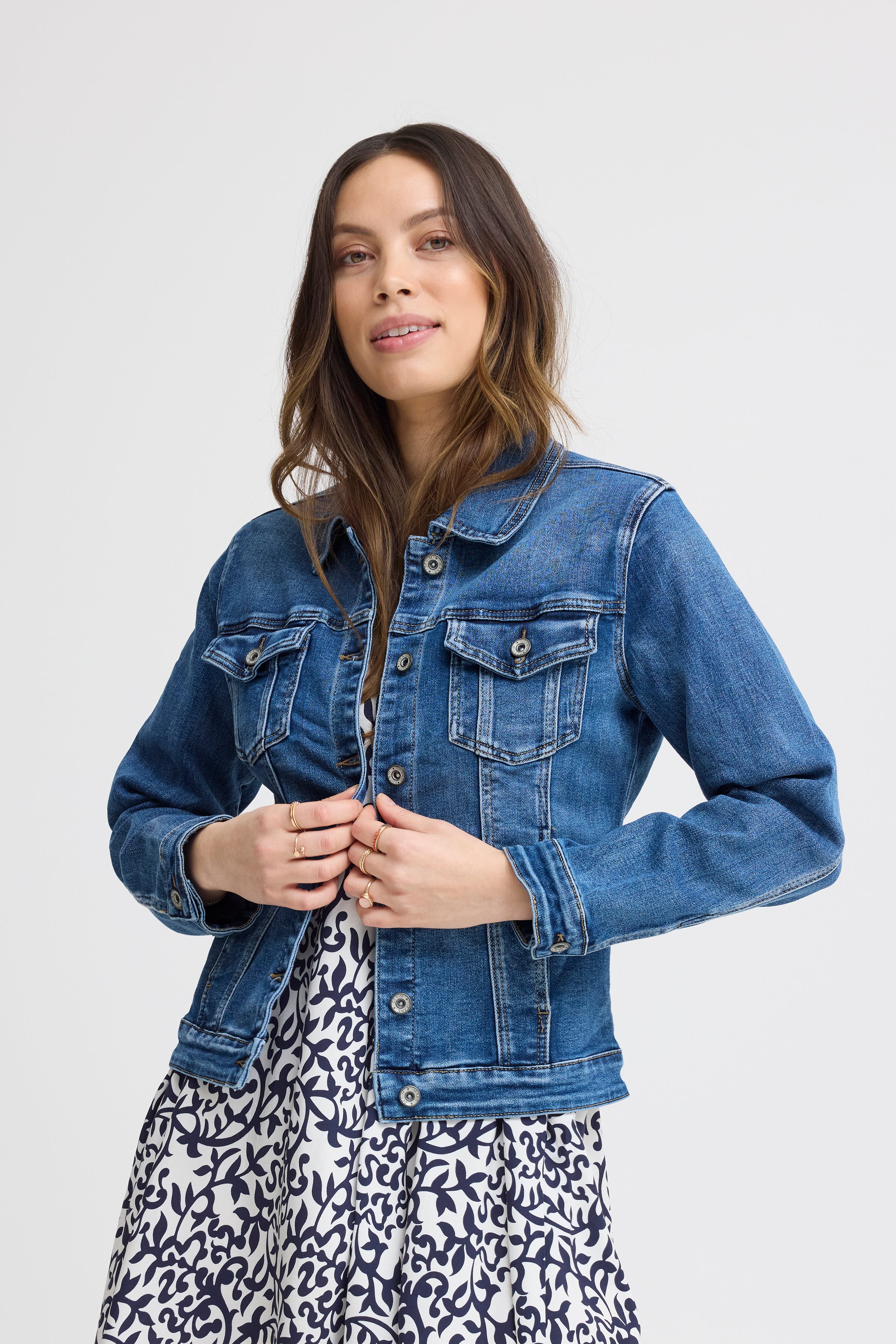 SBSKYE Casual jakke LOOKBOOK FRONT 22100946-203677