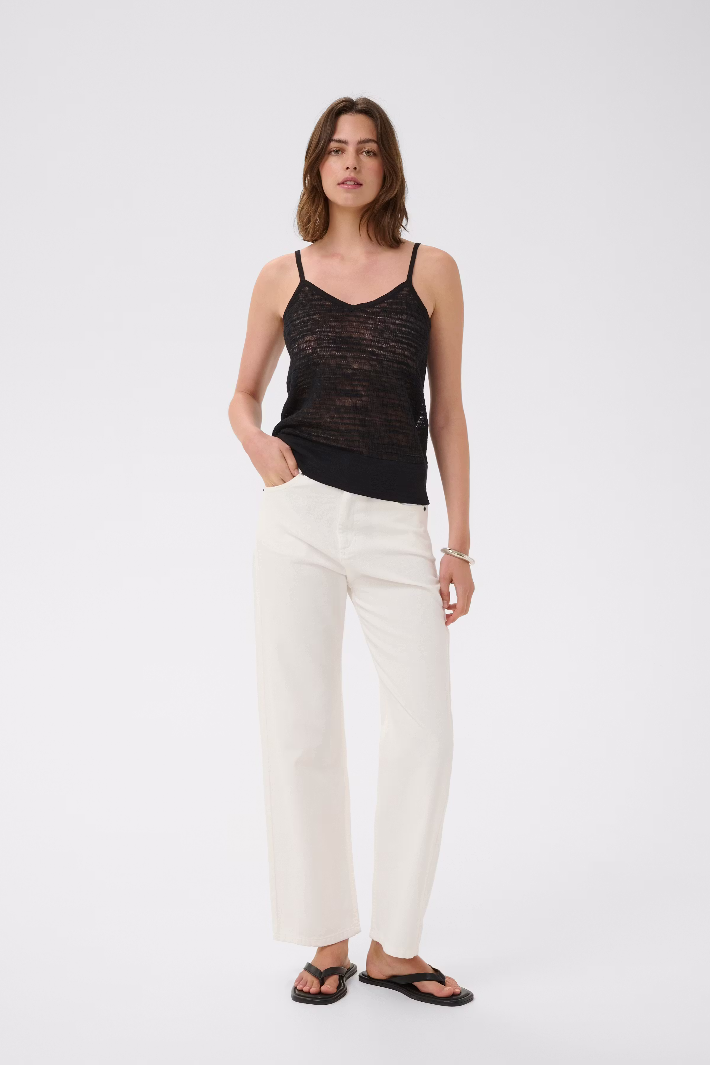 NITAIW Top LOOKBOOK FRONT 30112520-194008