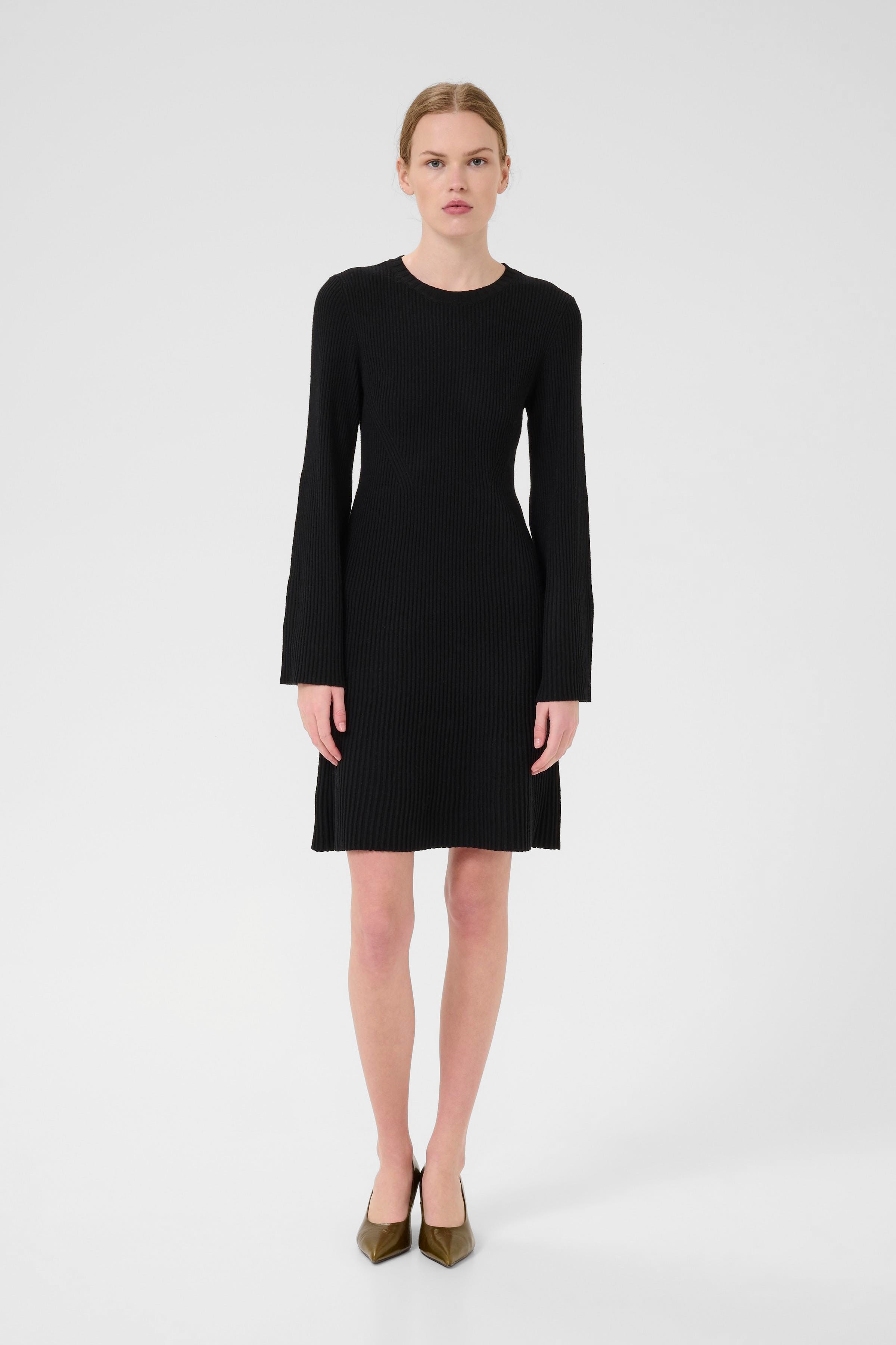 AntaliGZ Dress LOOKBOOK FRONT 10909319-100017