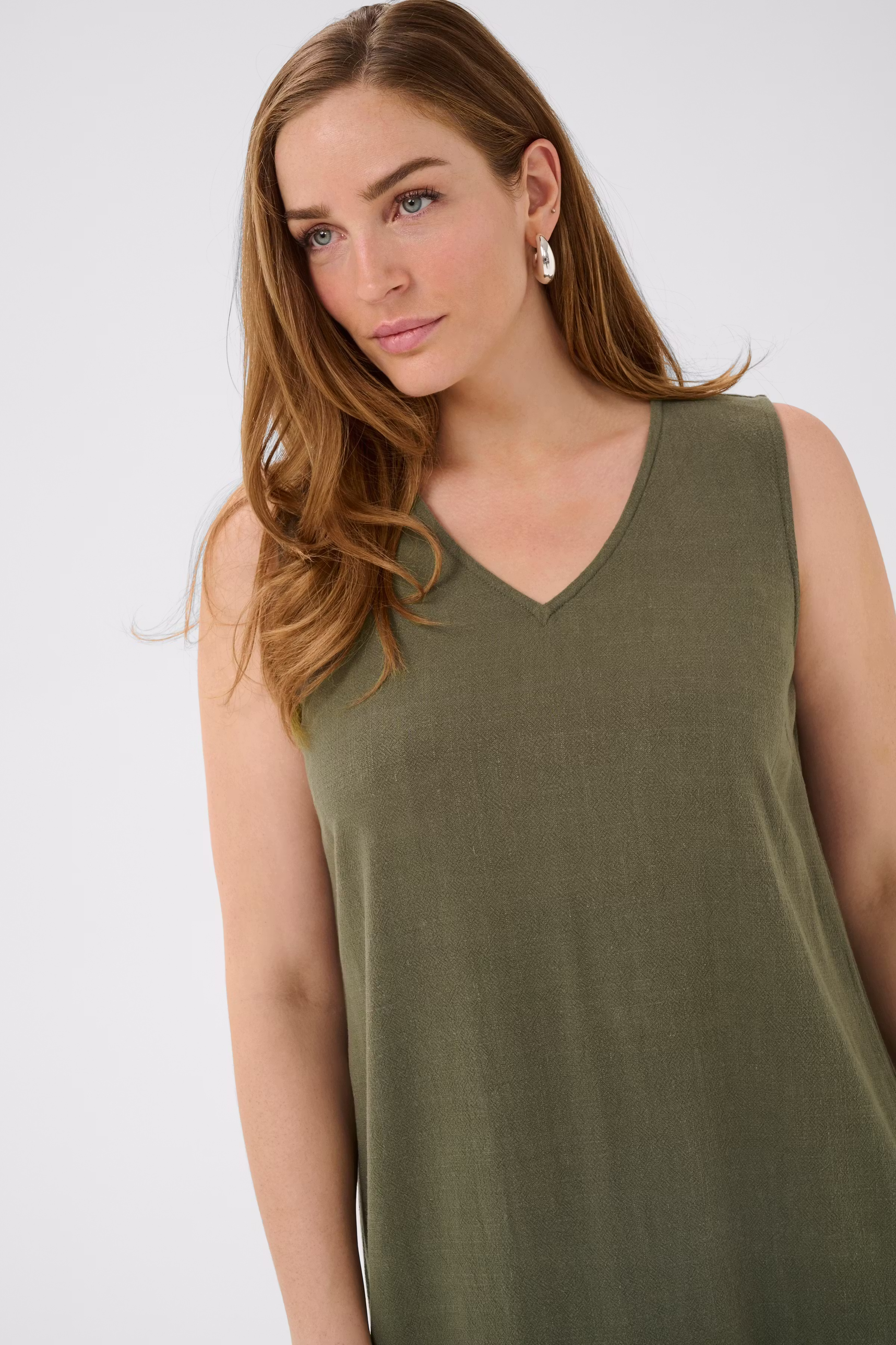 BPhella Kjole LOOKBOOK DETAIL 40200104-109199