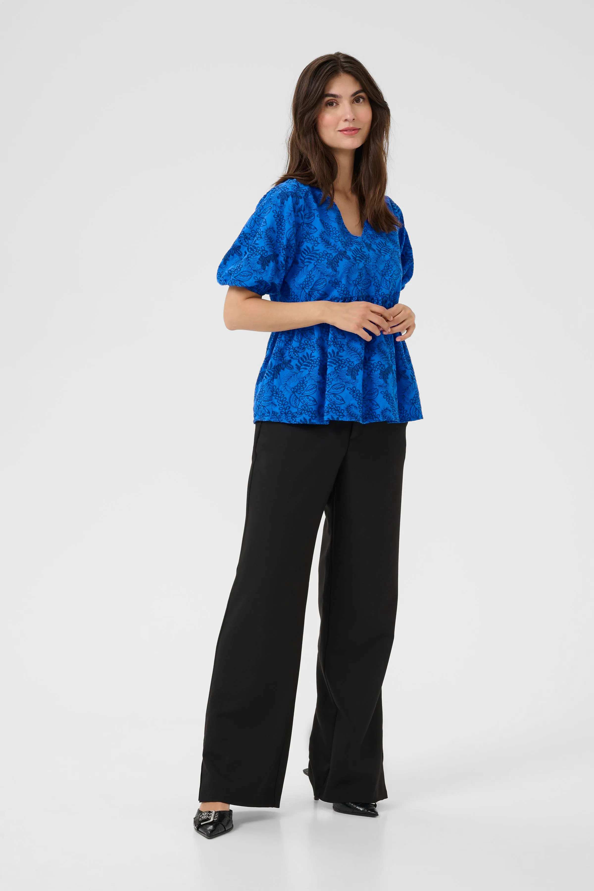 CUtaylar Bluse mit Stickerei LOOKBOOK FRONT 50112127-108167