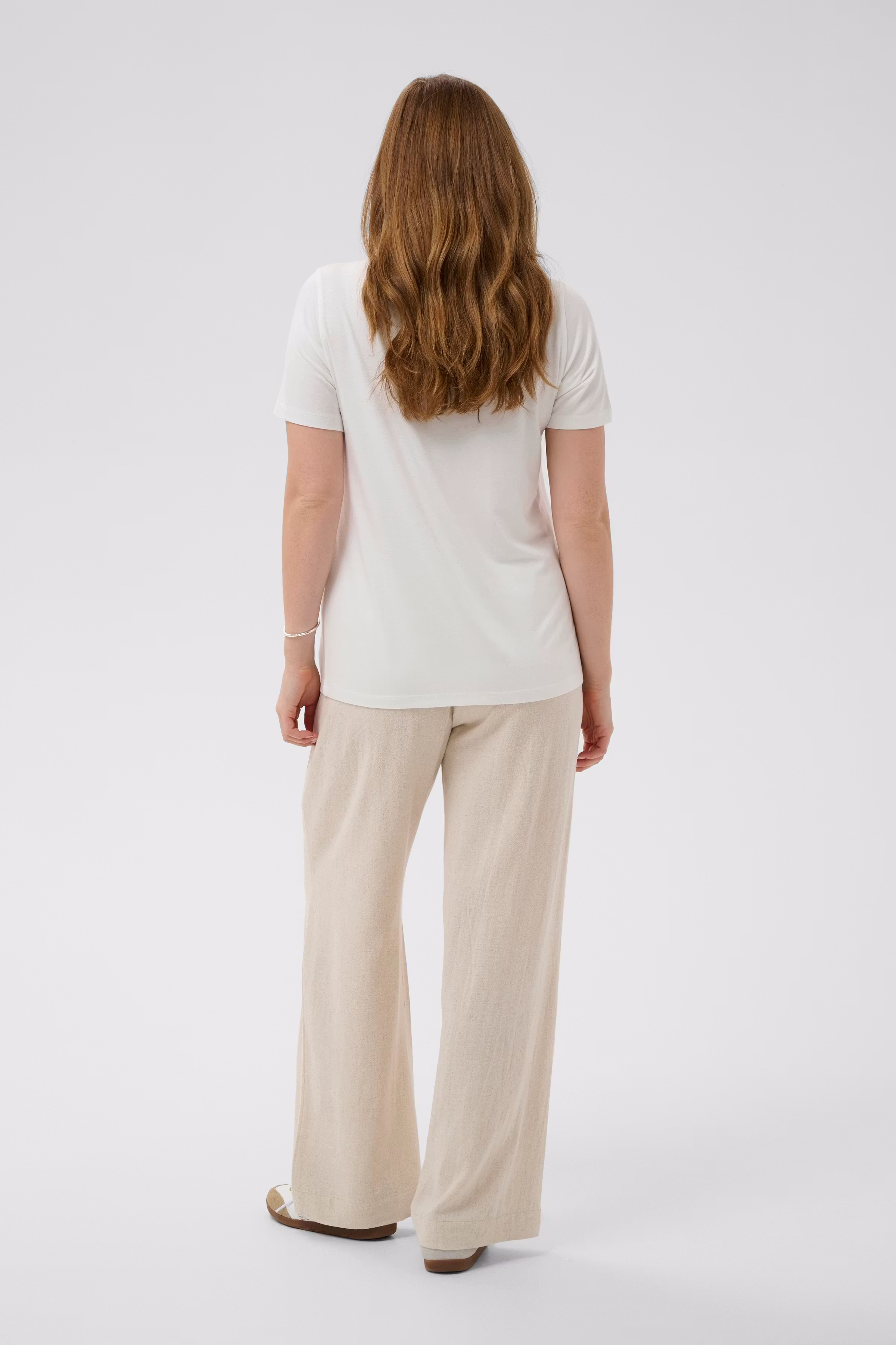 BPkalpana T-shirt LOOKBOOK BACK 40200143-110602