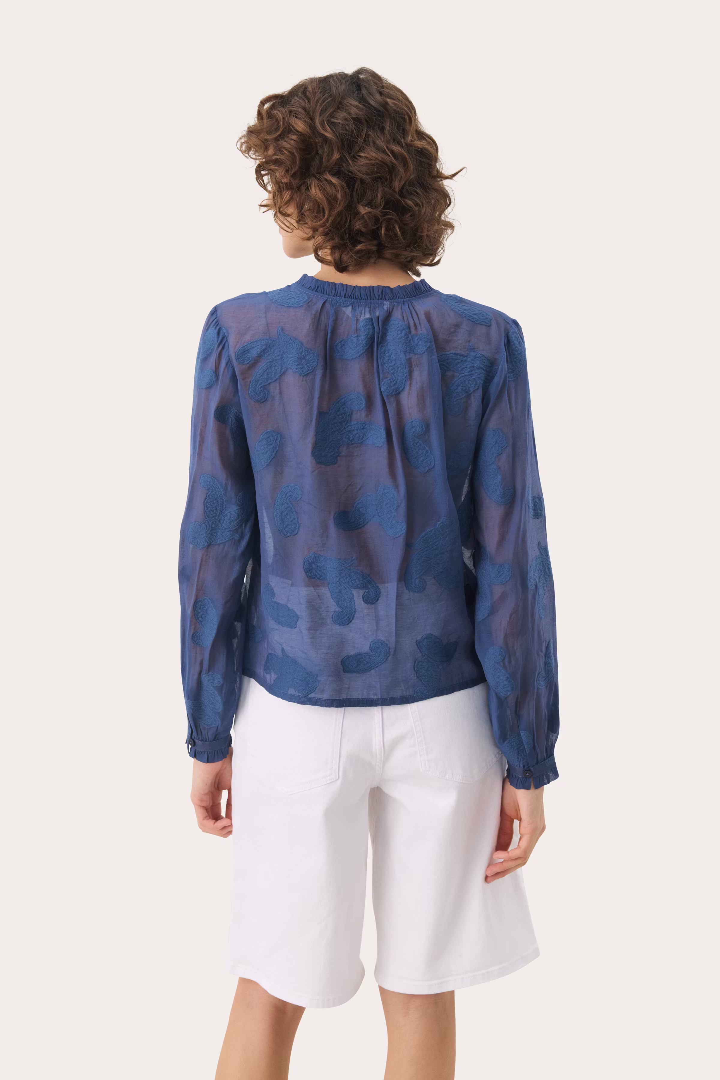 RachellePW Skjorta LOOKBOOK BACK 30309634-193934