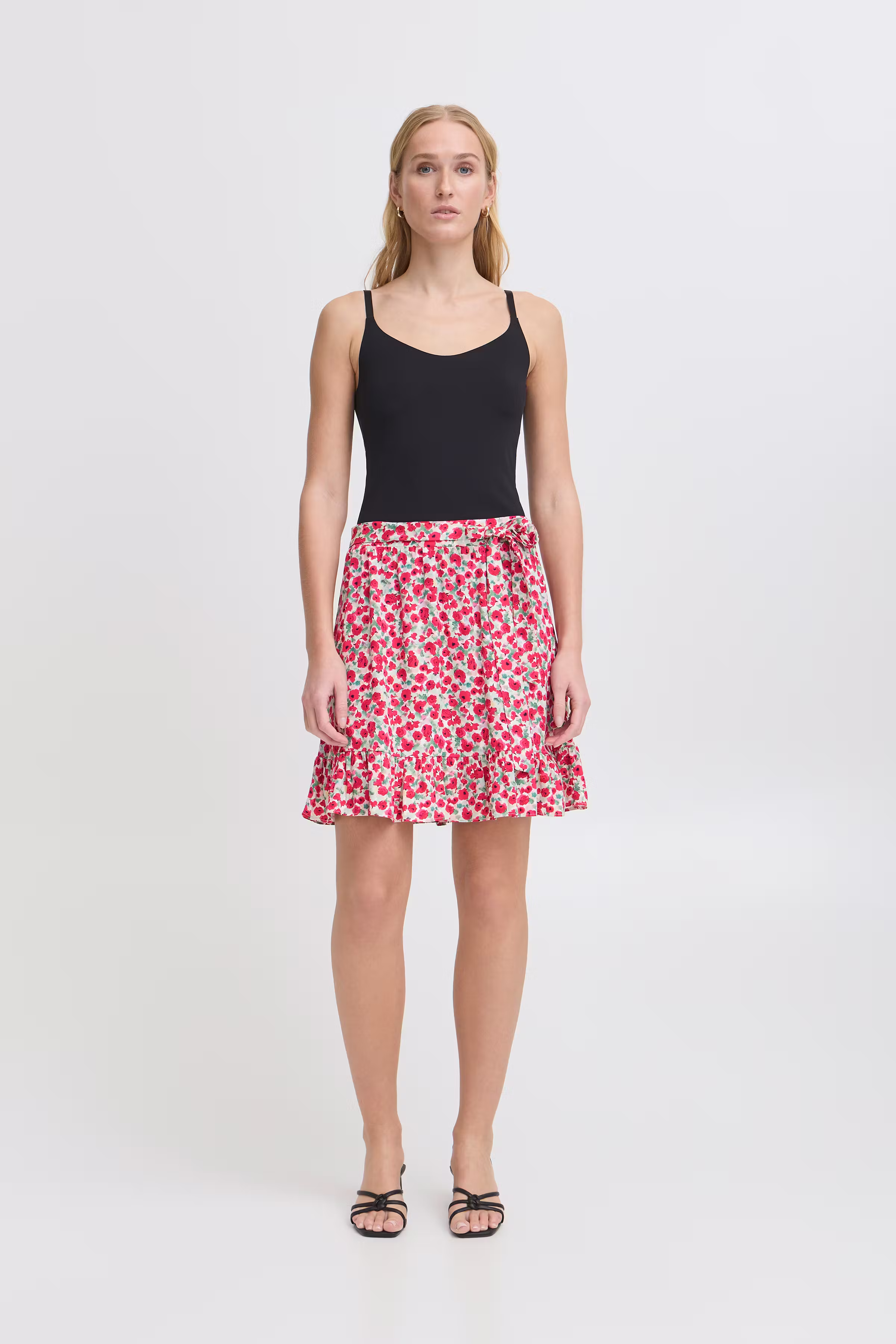 IHAYA Skjørt LOOKBOOK FRONT 20123321-204633