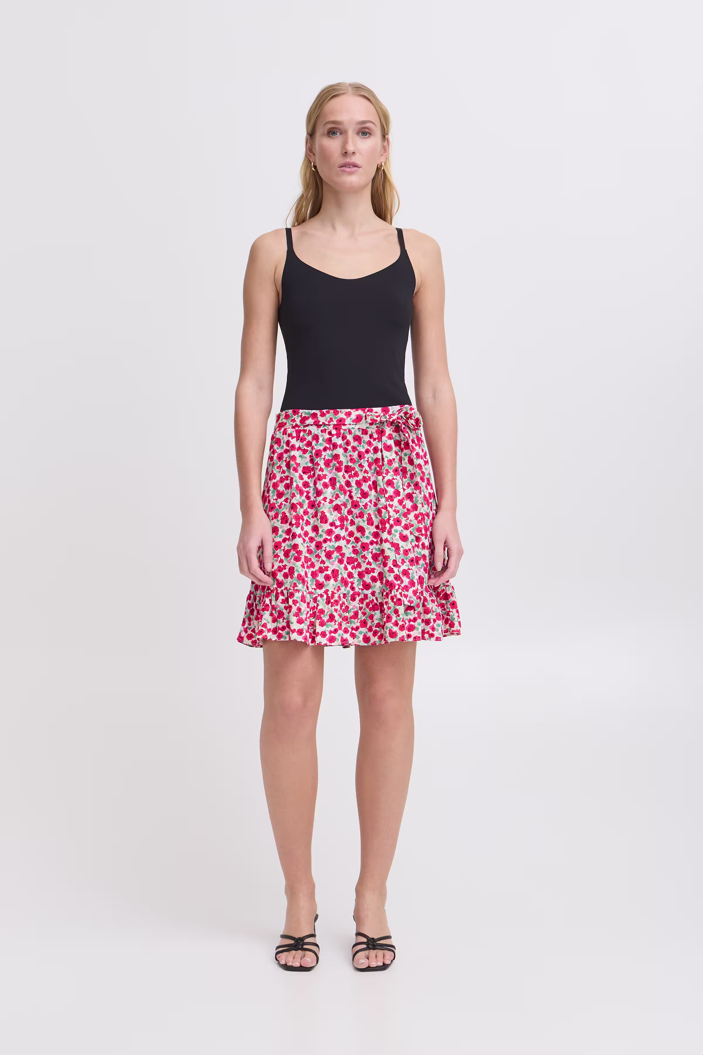 IHAYA Skjørt LOOKBOOK FRONT 20123321-204633