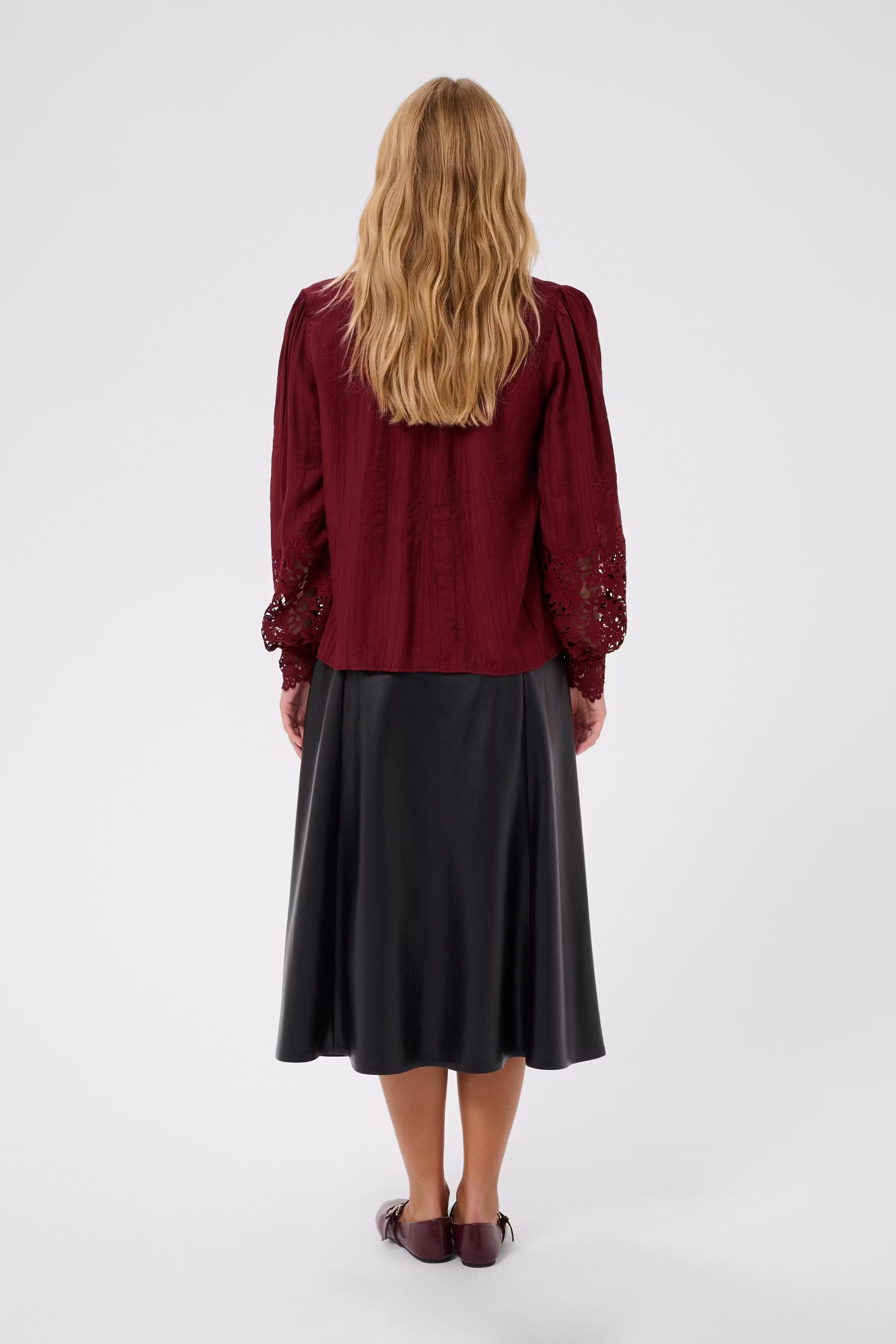CRTina Blouse LOOKBOOK BACK 10614427-191724