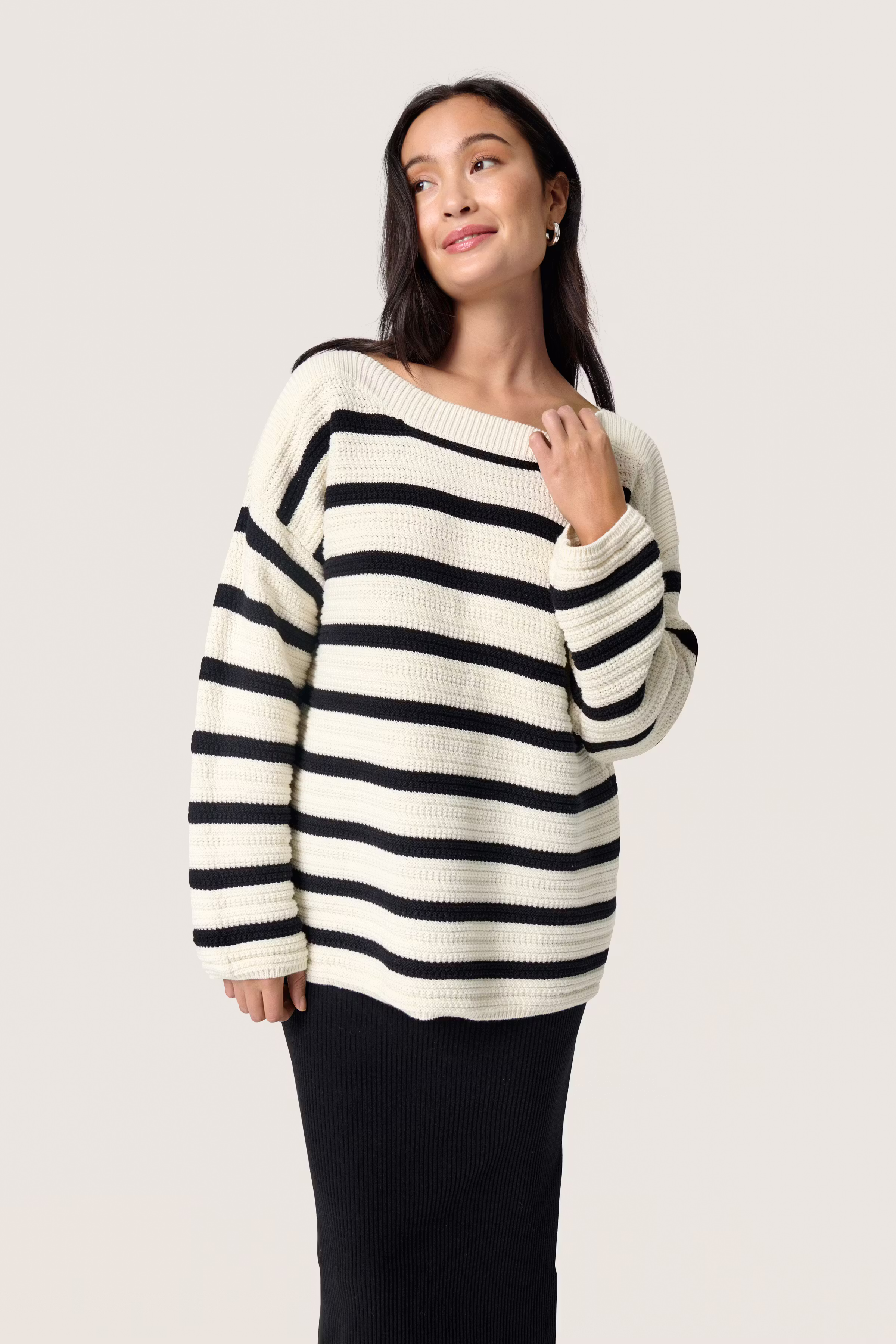 SLSusanna Pullover LOOKBOOK FRONT 30408299-303718