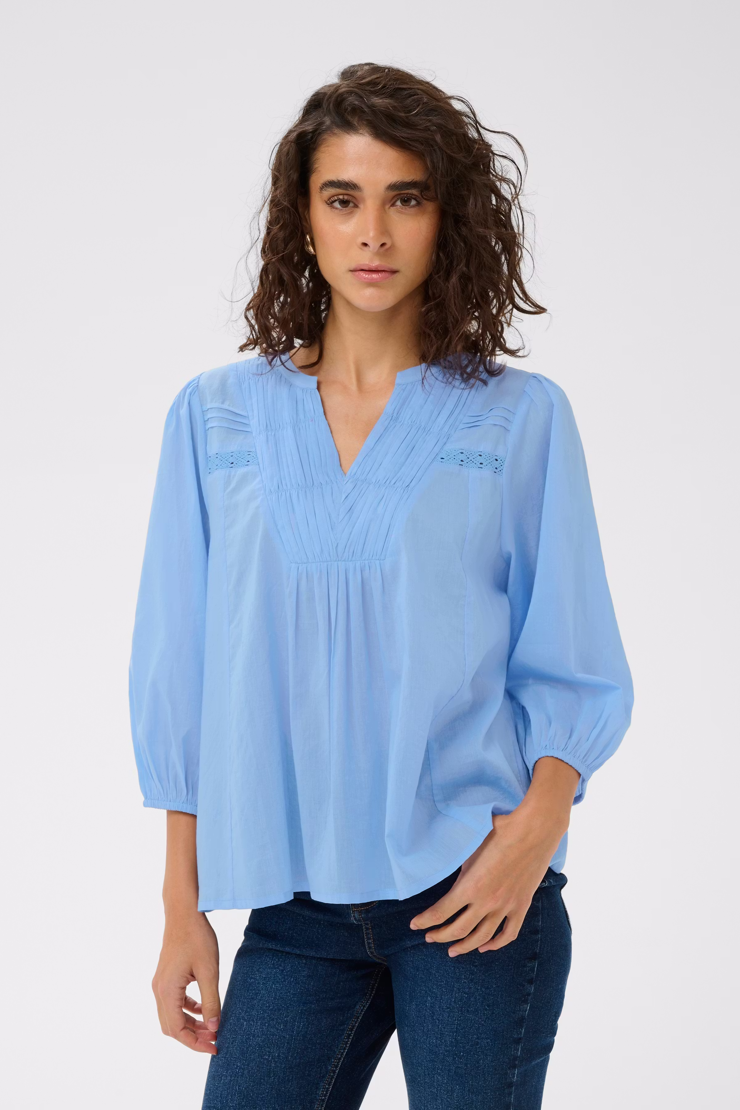 KAkarli Blouse LOOKBOOK FRONT 10511924-153930