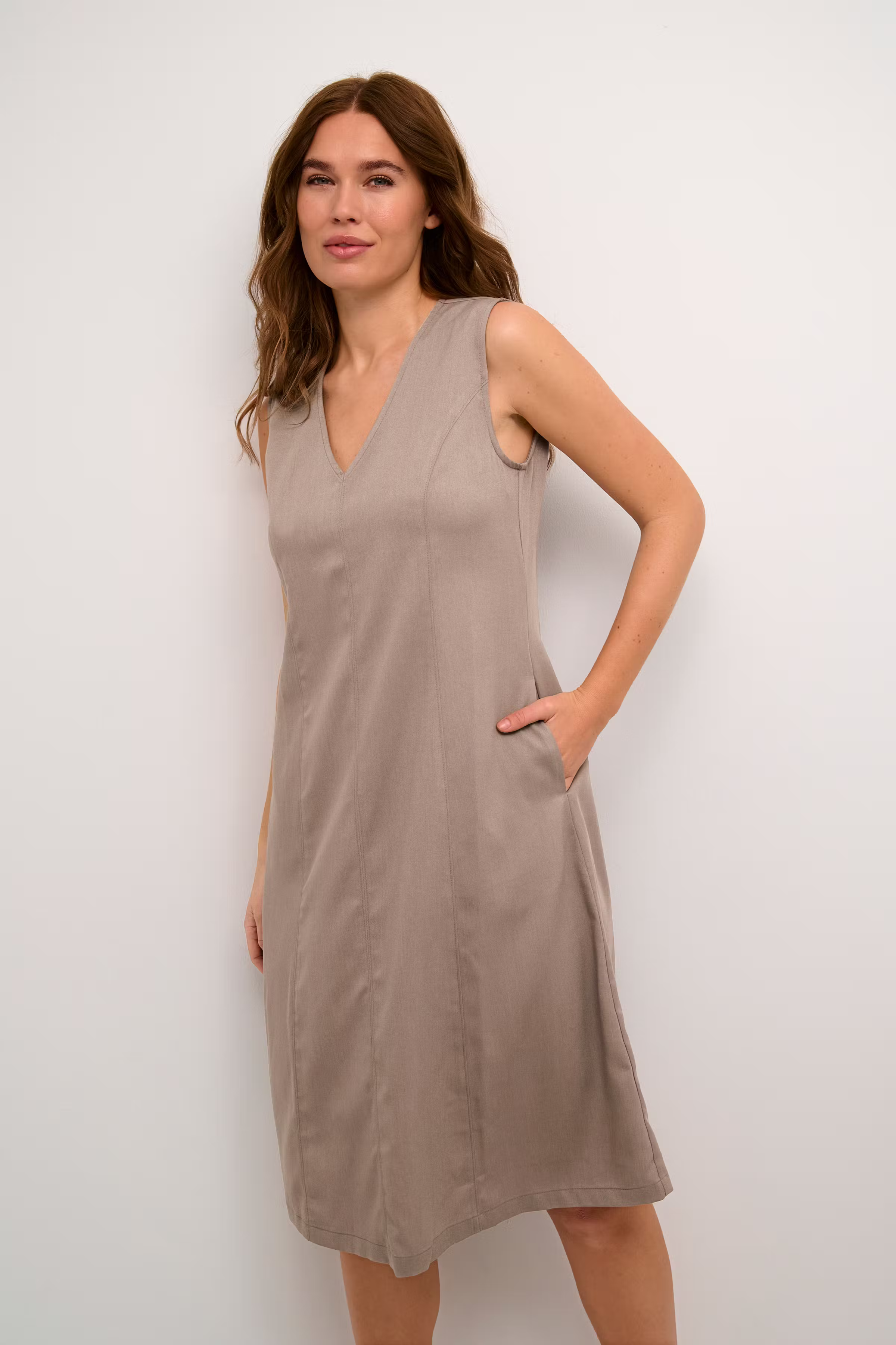 KApernille Kleid LOOKBOOK FRONT 10508866-181110