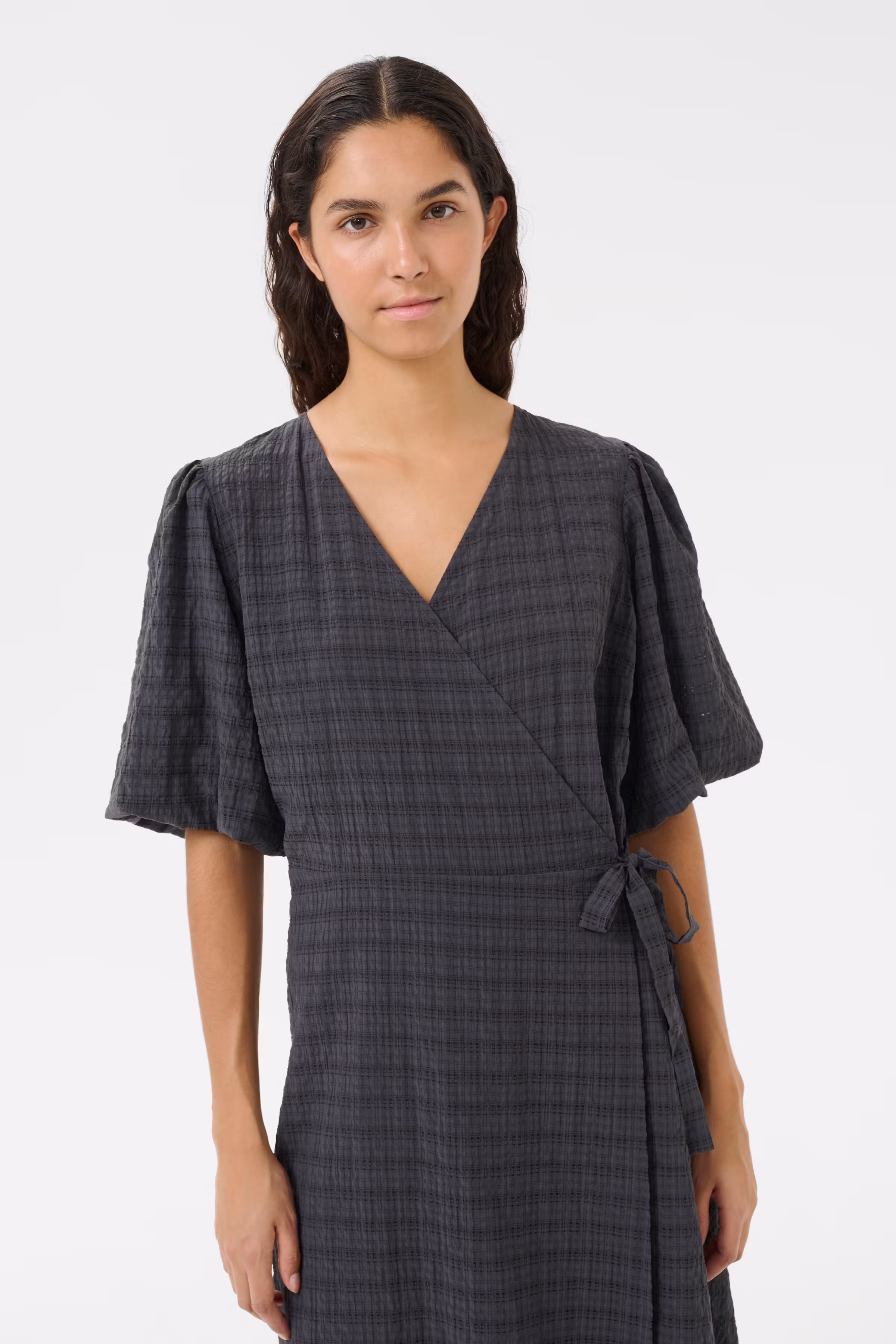 KBAyo Kjole LOOKBOOK FRONT 10105533-194016