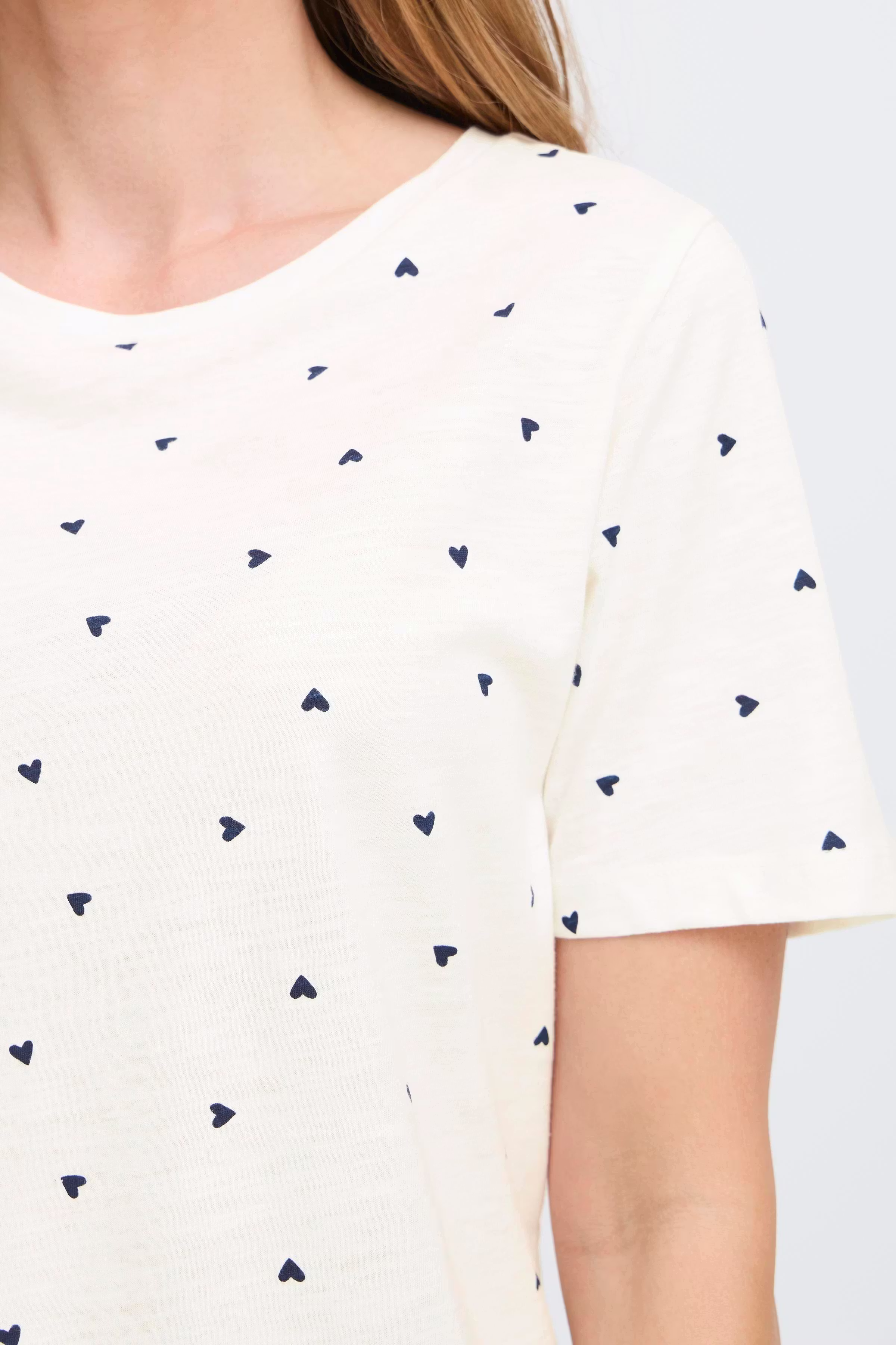 FRHAZILIA T-shirt LOOKBOOK DETAIL 20616310-205561