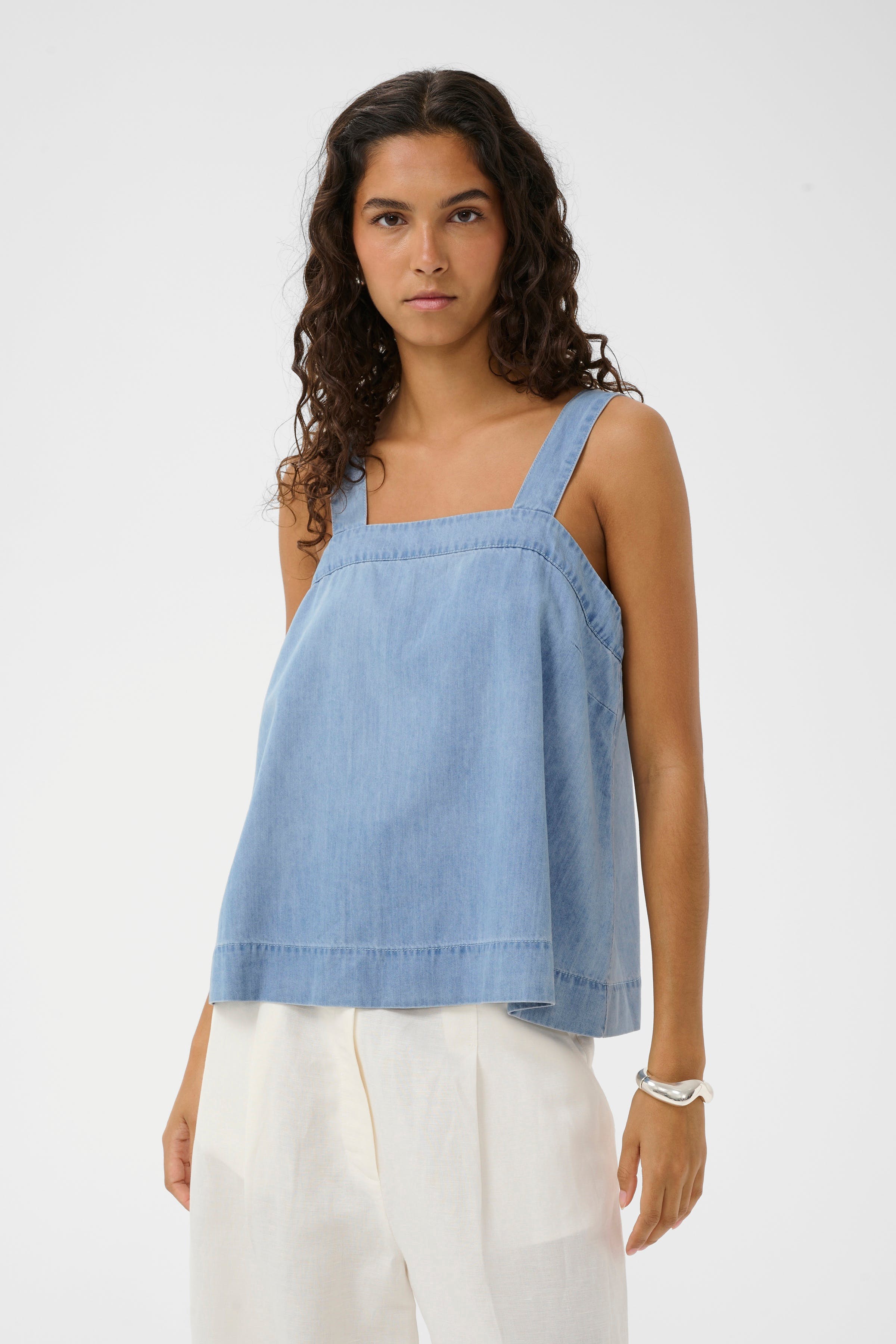 SLAdelita Top LOOKBOOK FRONT 30409217-301233