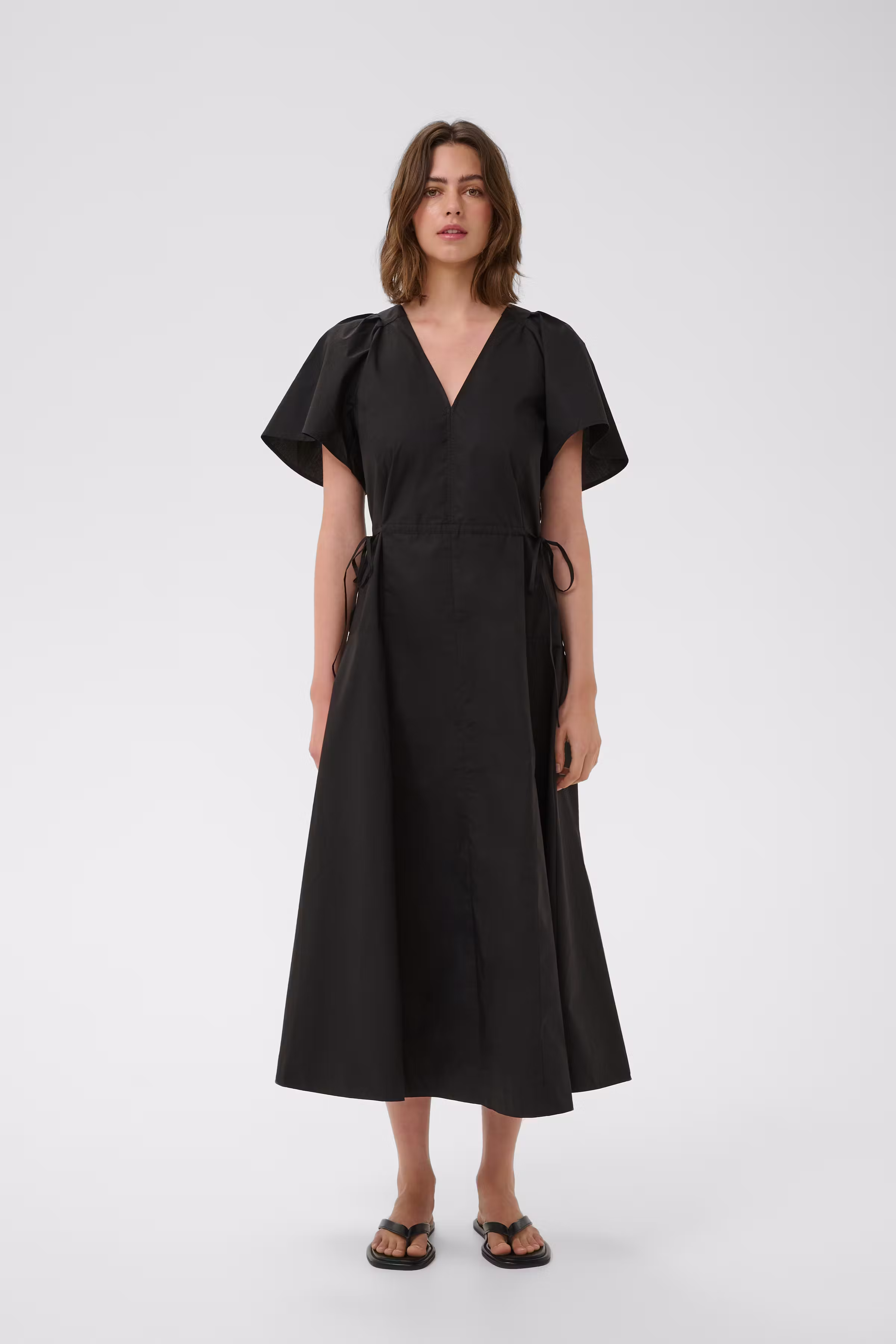 RAVENIW Dress LOOKBOOK FRONT 30112502-194008