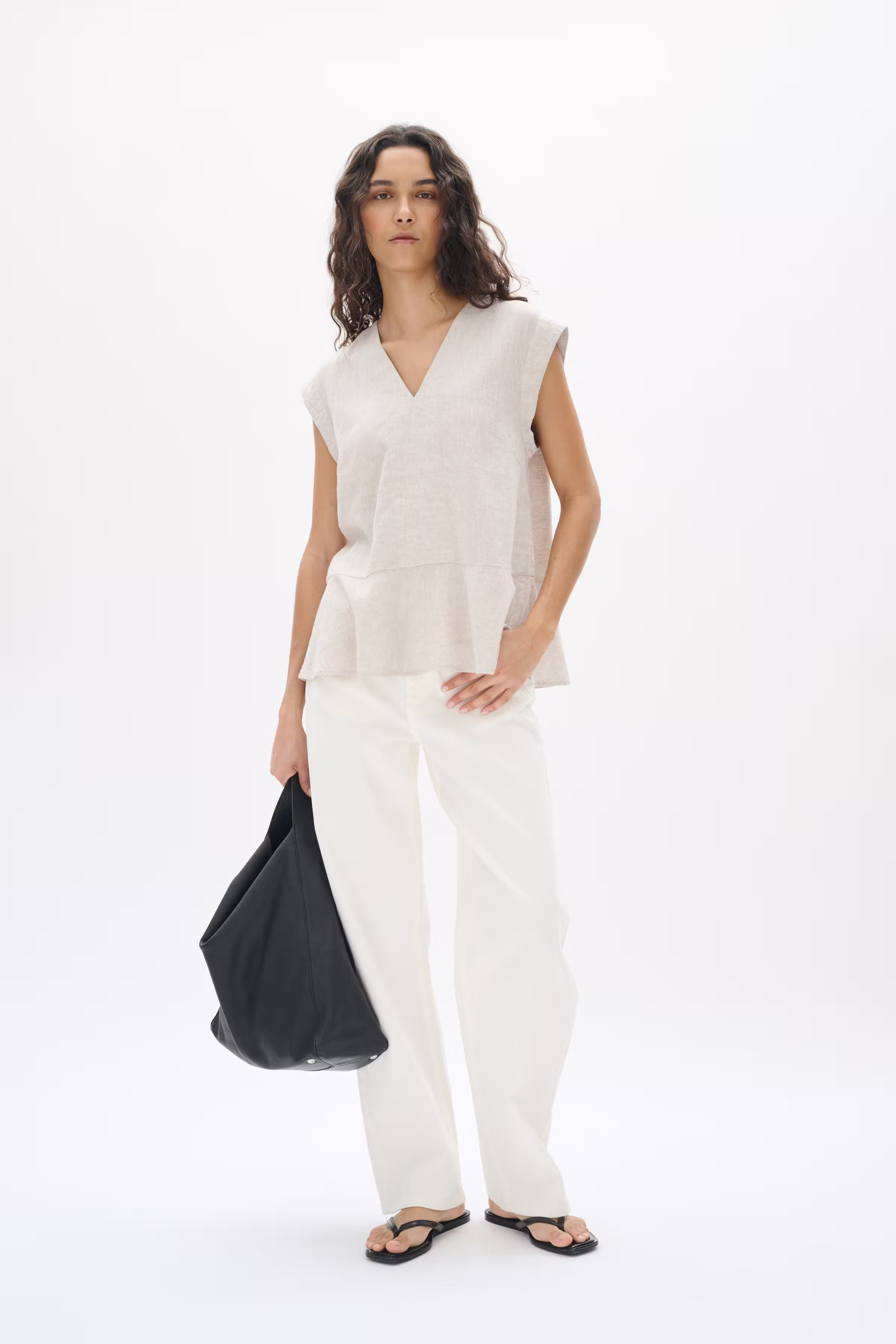 RimoneIW Linen Top LOOKBOOK FRONT 30110361-1304031