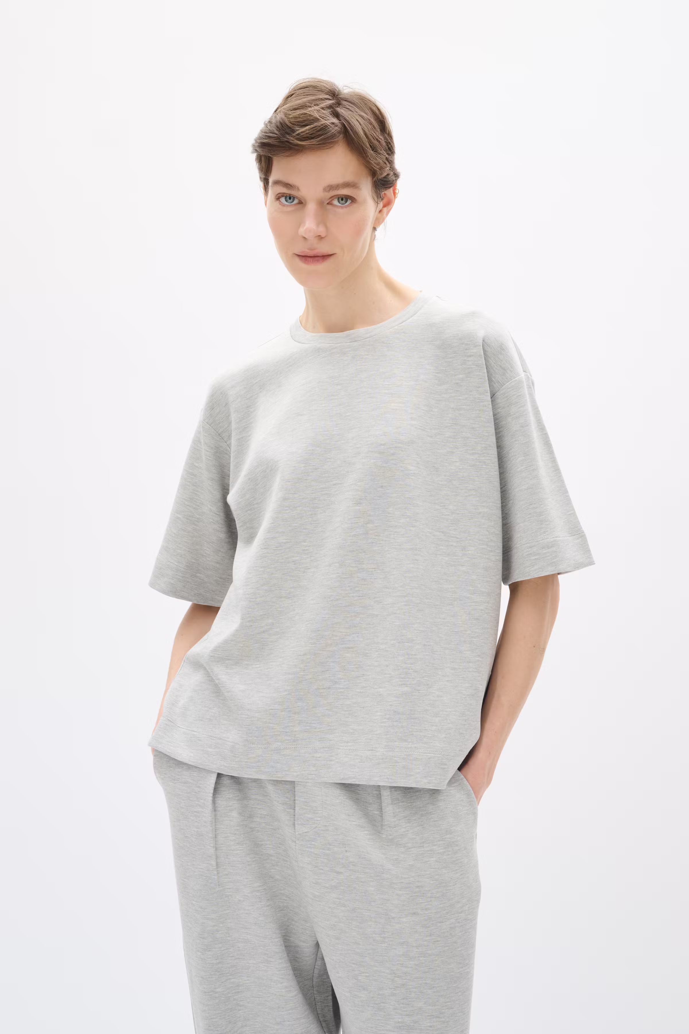 PannieIW T-shirt LOOKBOOK FRONT 30110826-1740161